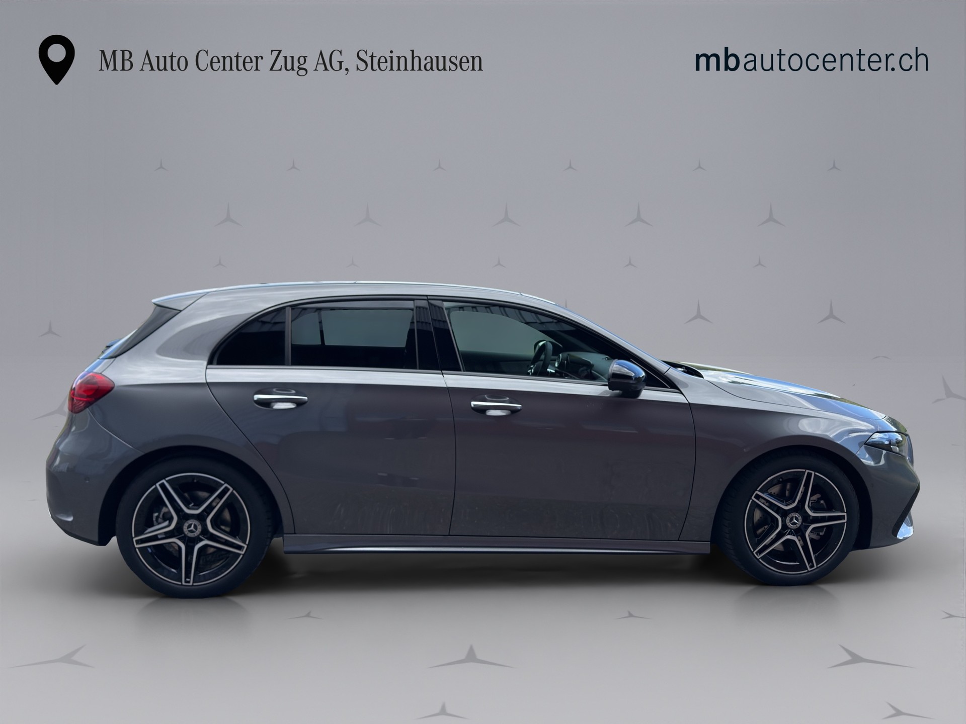 MERCEDES-BENZ A 220 AMG Line 4m-image-5