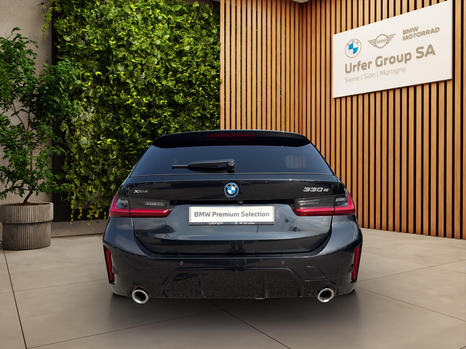 BMW 🆕 330e x DriveTouring Steptronic M Sport (CH) ⛽ + 🔌-showroom-element-3