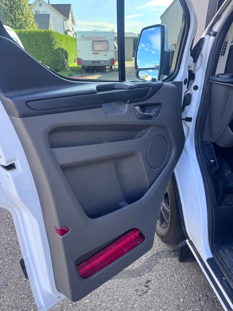 FORD Transit Custom Van 300 L1H1 Trend-image-4