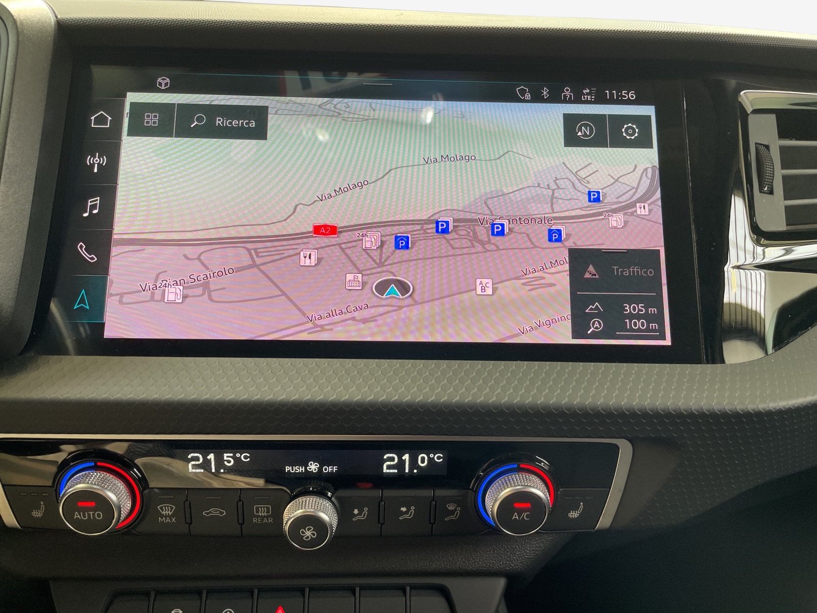 AUDI A1 City Carver 30 TFSI Attraction S-tronic-image-14