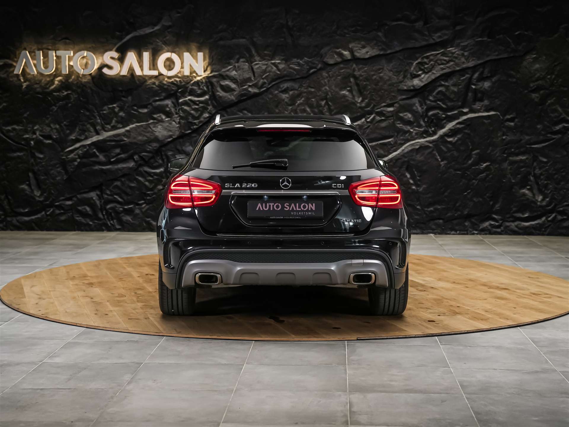 MERCEDES-BENZ GLA 220 CDI AMG Line 4Matic 7G-DCT *CH-Fahrzeug*-image-3