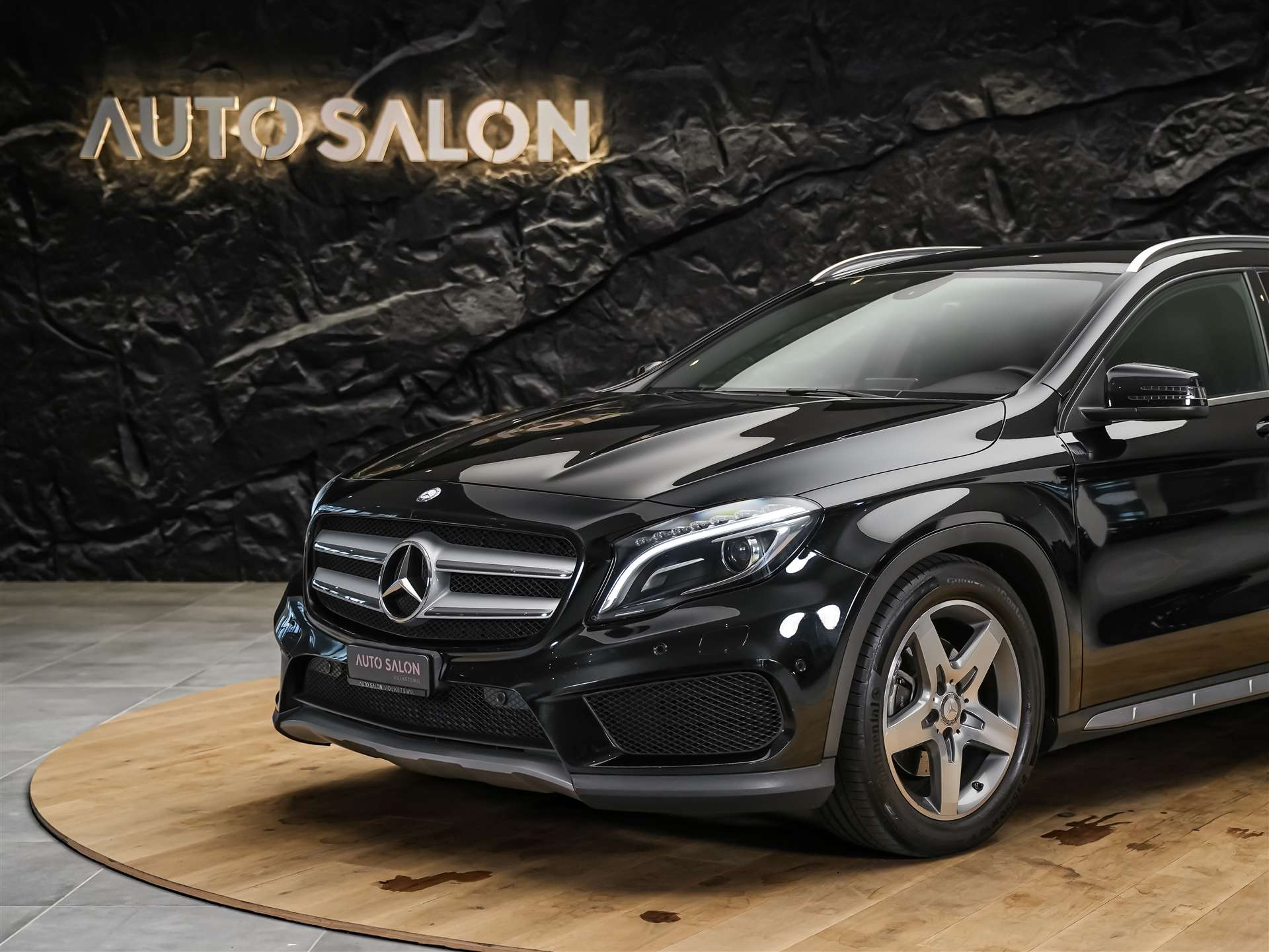 MERCEDES-BENZ GLA 220 CDI AMG Line 4Matic 7G-DCT *CH-Fahrzeug*-image-12
