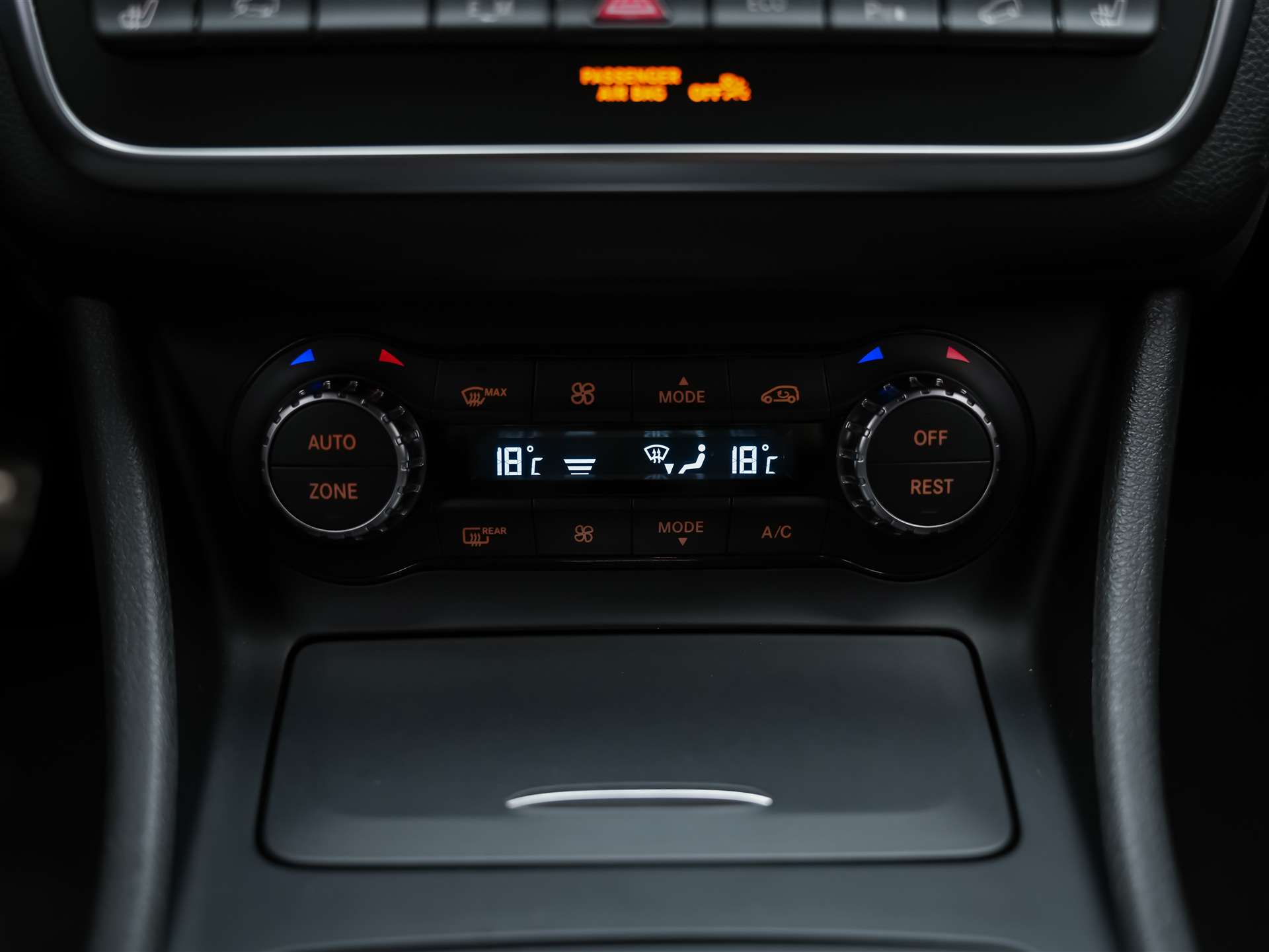 MERCEDES-BENZ GLA 220 CDI AMG Line 4Matic 7G-DCT *CH-Fahrzeug*-image-19