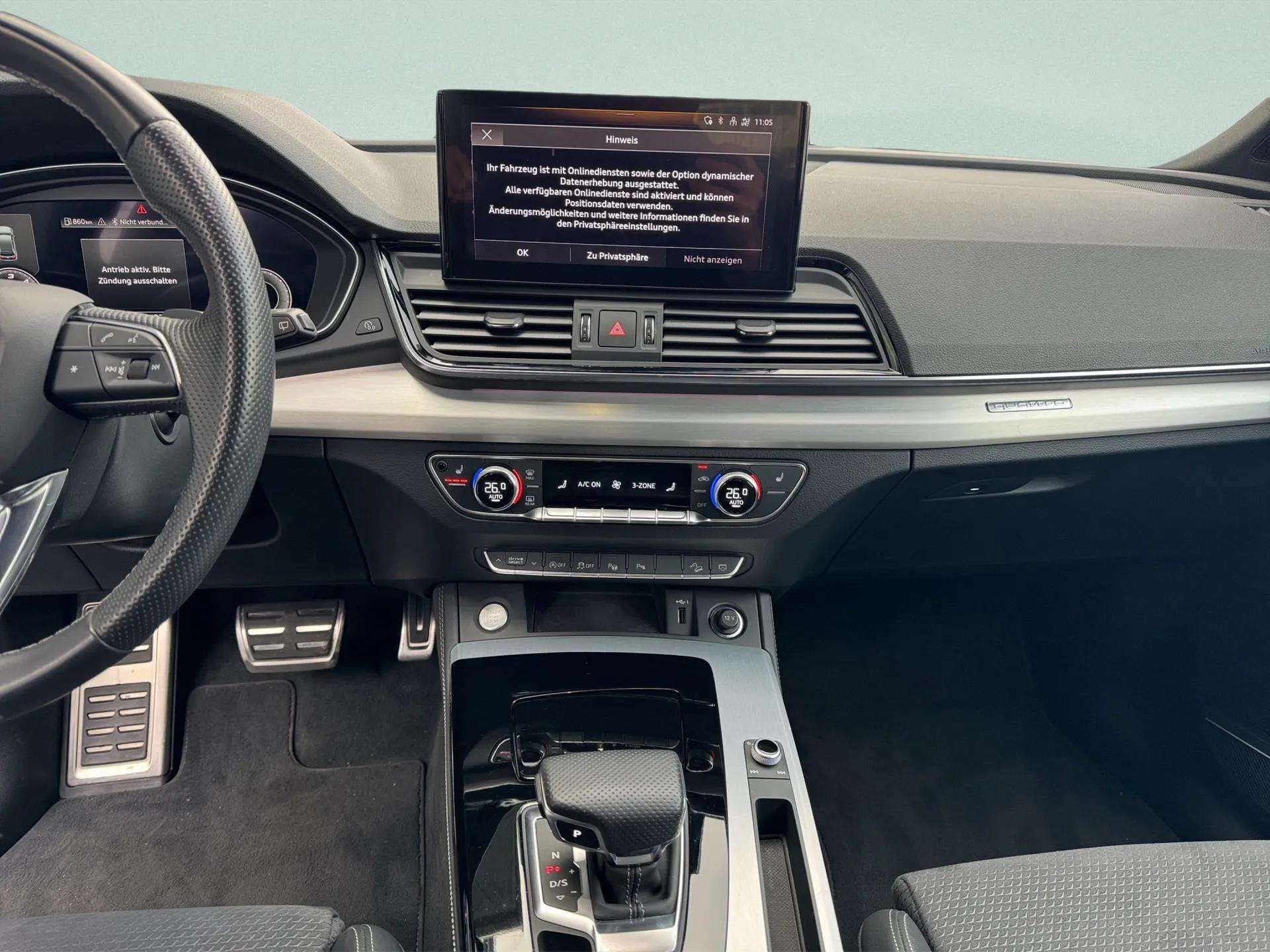 AUDI Q5 40 TDI quattro S-tronic-image-12