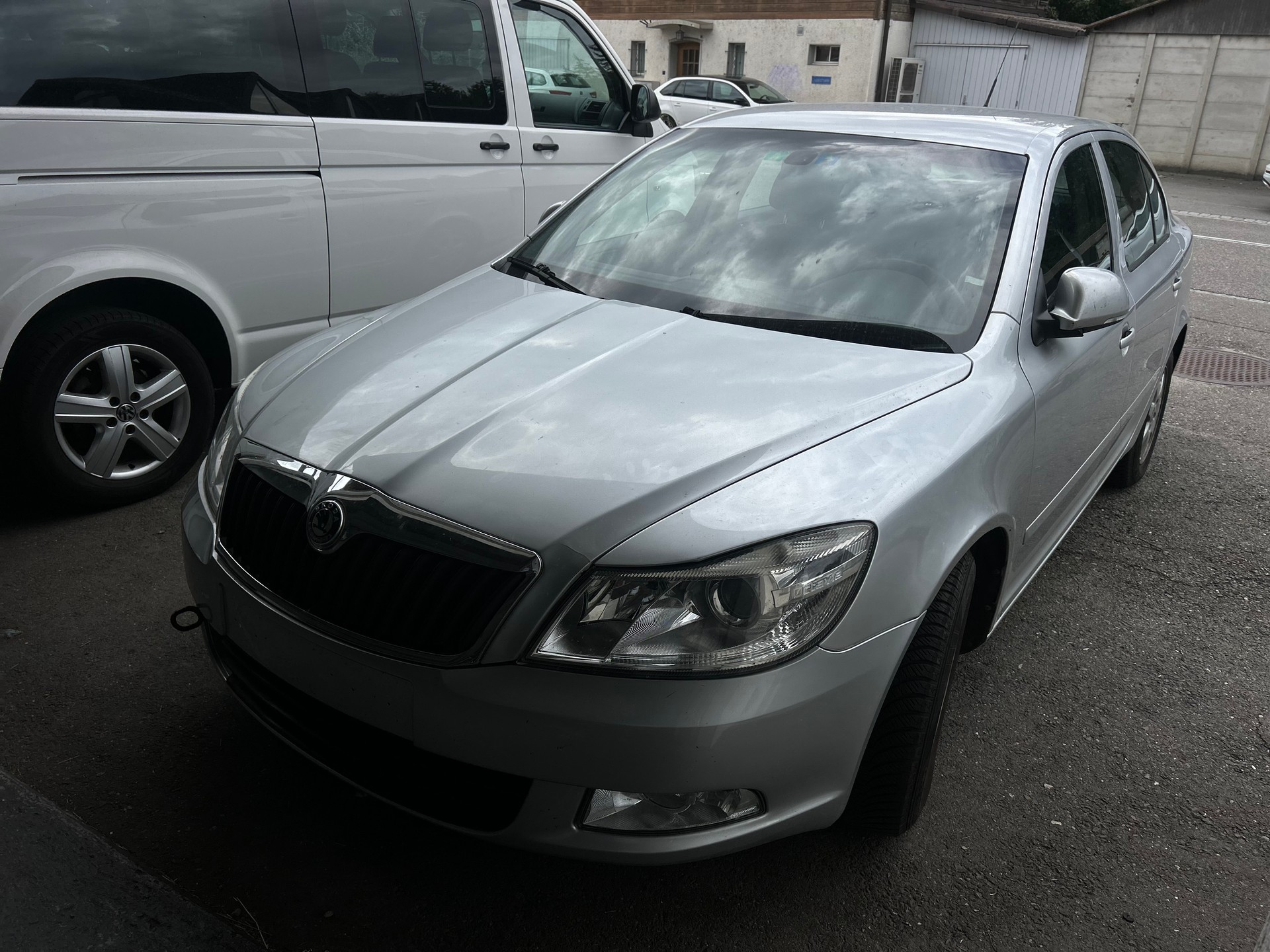 SKODA Octavia 1.8 TSI Elegance-image-3