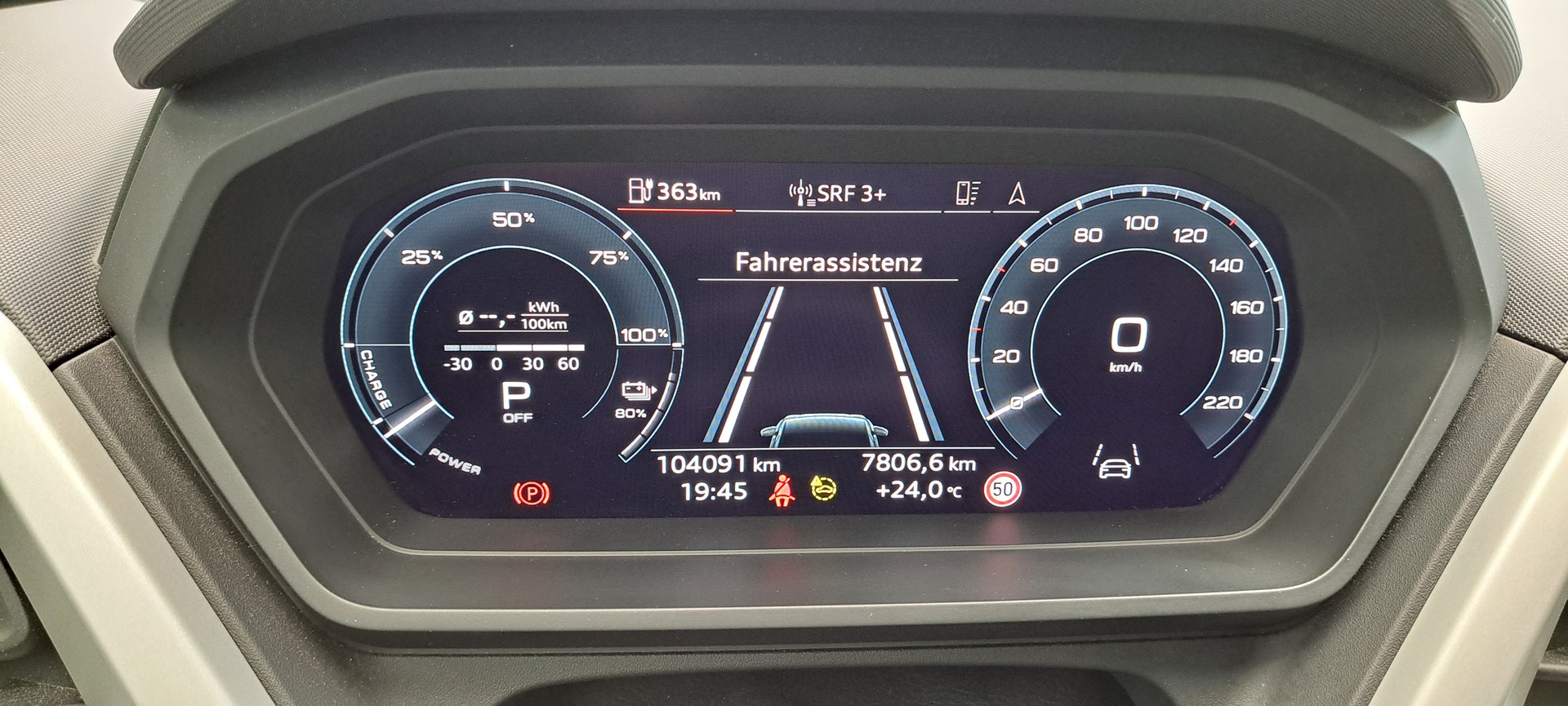 AUDI 40 Sportback-image-4