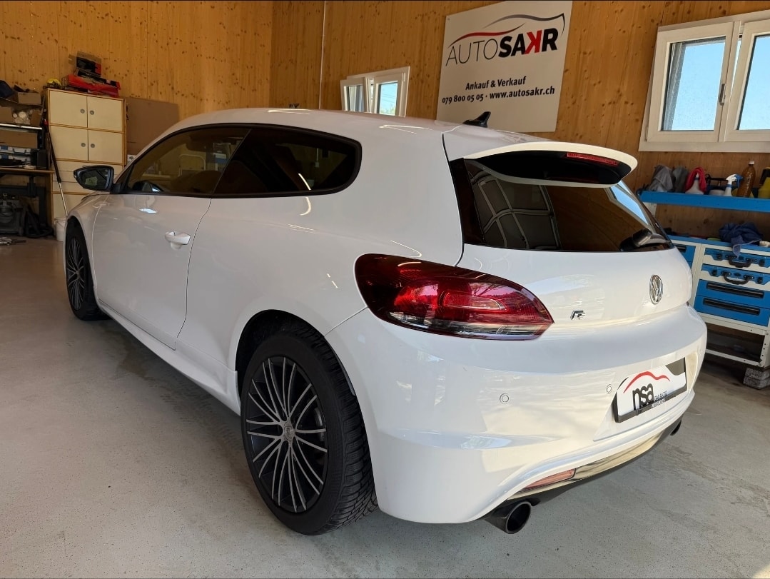 VW Scirocco 2.0 TSI R-image-5