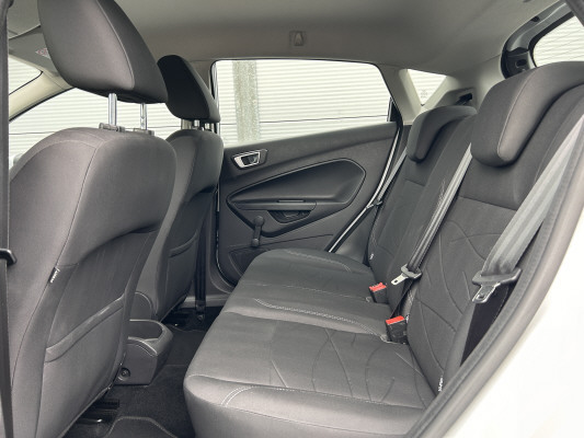 FORD Fiesta 1.0 SCTi Titanium-image-4