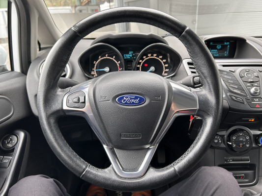 FORD Fiesta 1.0 SCTi Titanium-image-7