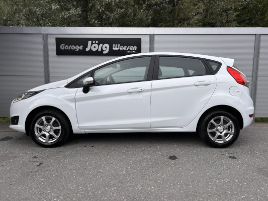 FORD Fiesta 1.0 SCTi Titanium-image-2