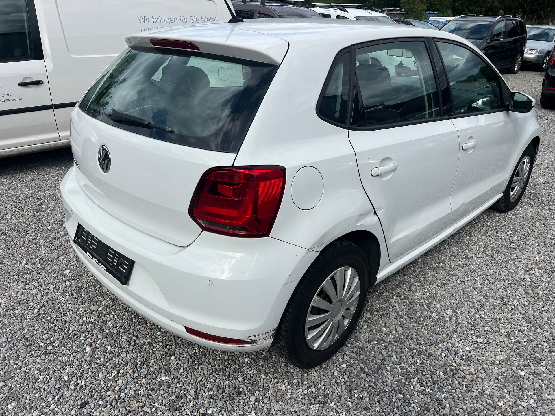 VW Polo 1.0 BMT Trendline-image-4