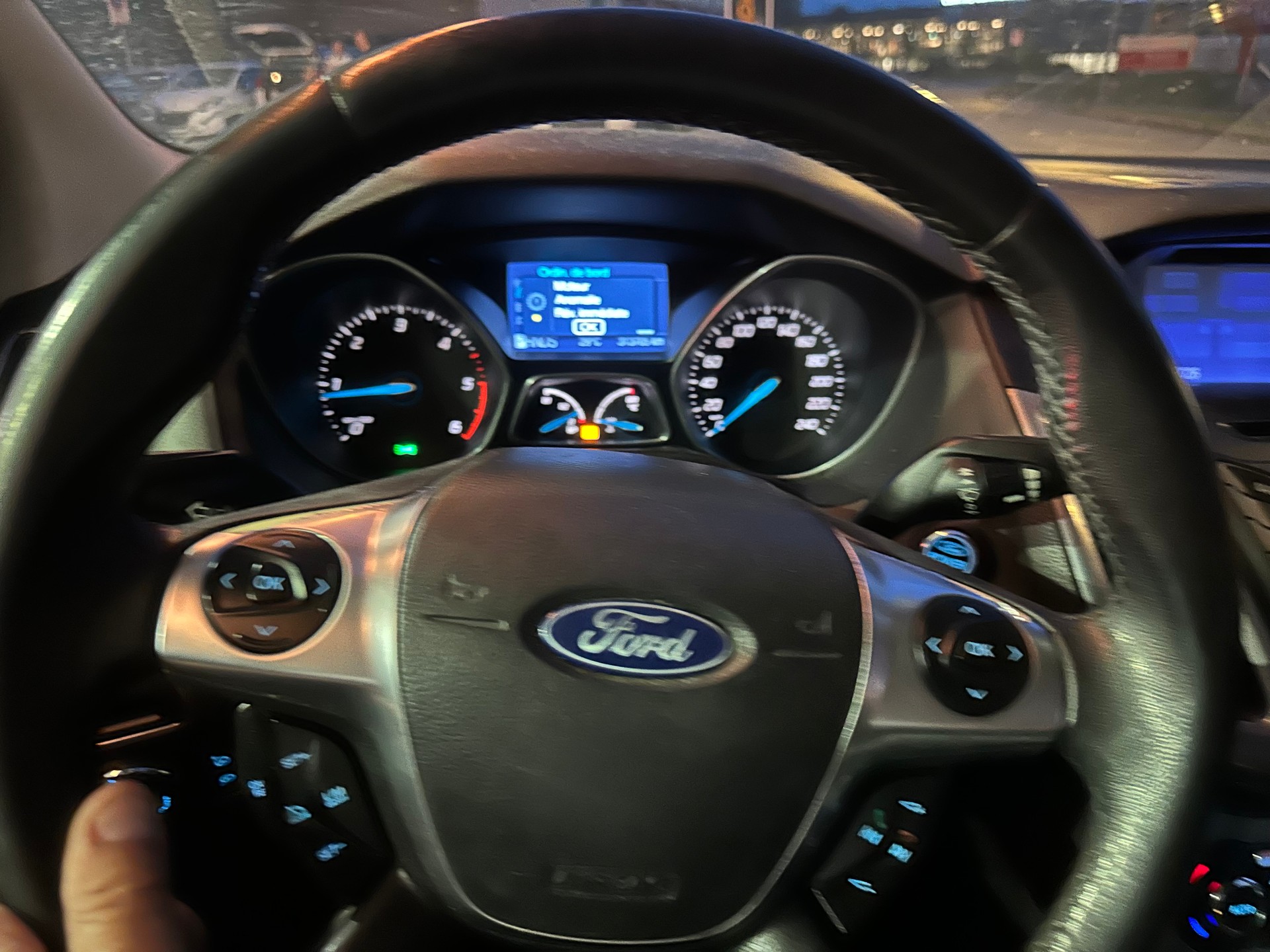 FORD Focus 2.0 TDCi Carving PowerShift-image-3