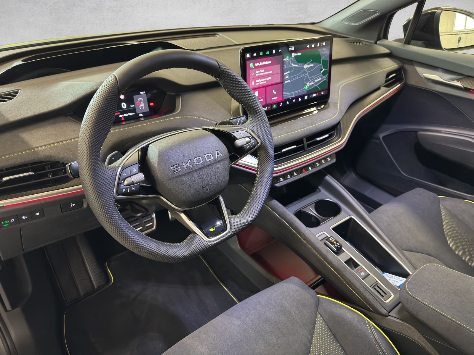 SKODA Elroq RS Matt Edition 4x4-image-9