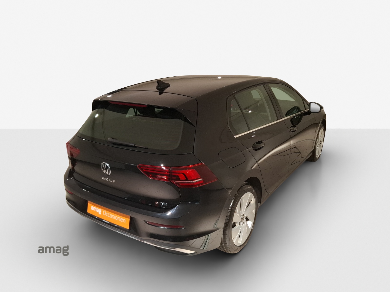 VW Golf 1.5 e TSI mHEV Style DSG-image-14