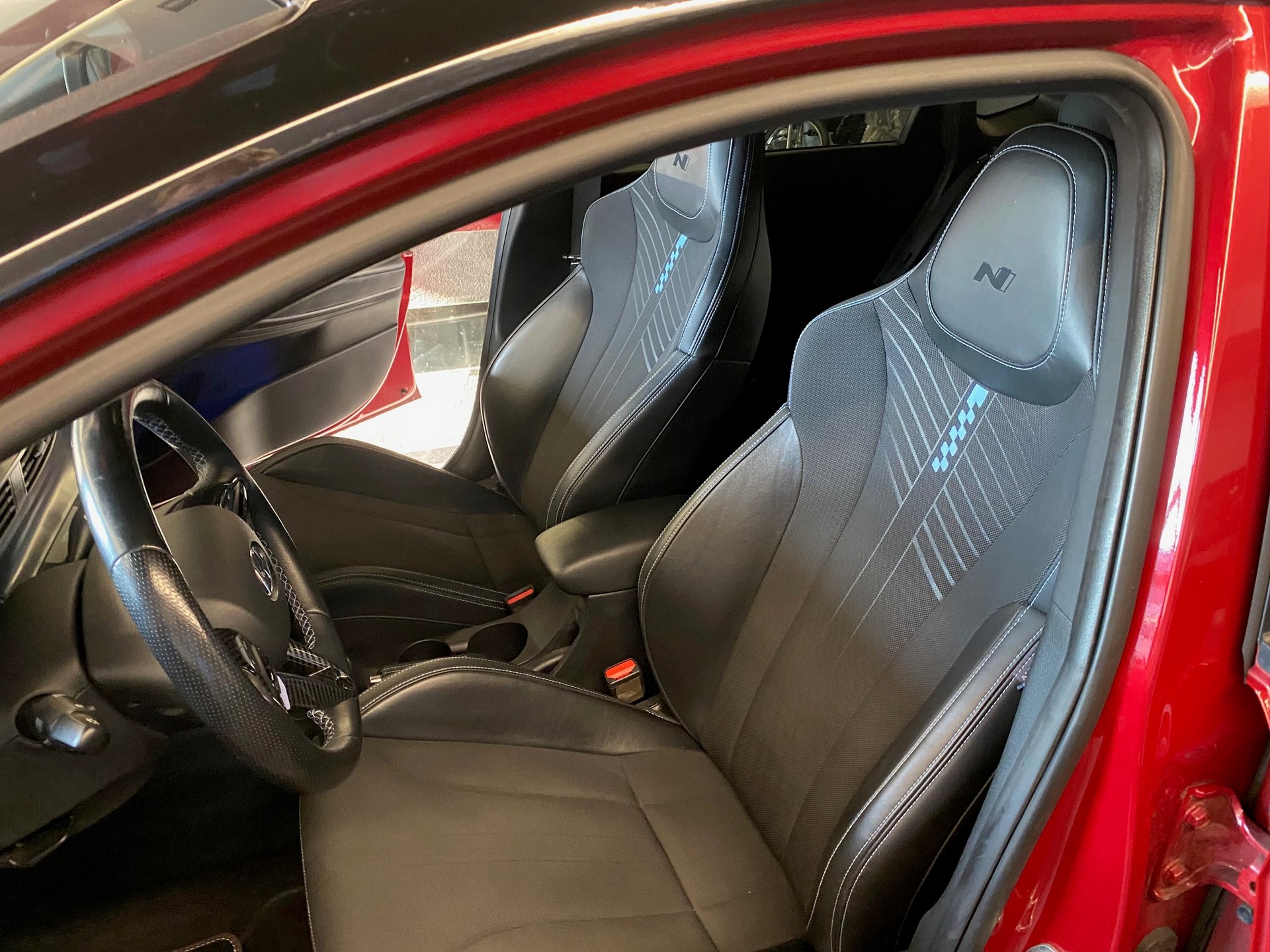HYUNDAI i20 1.6 T-GDi N Gepflegtes CH-Fahrzeug mit N-Line-Lux pack-image-6