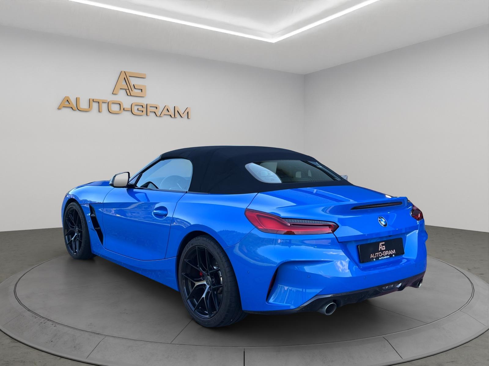 BMW Z4 sDrive 20i M Sport Steptronic-image-2