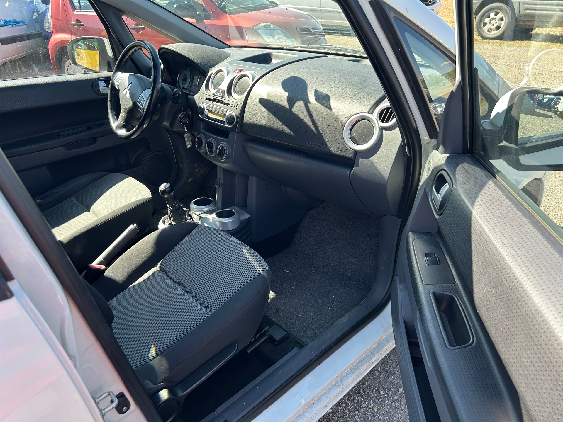 MITSUBISHI Colt 1.3 16V Swiss Champion ClearTec-image-14