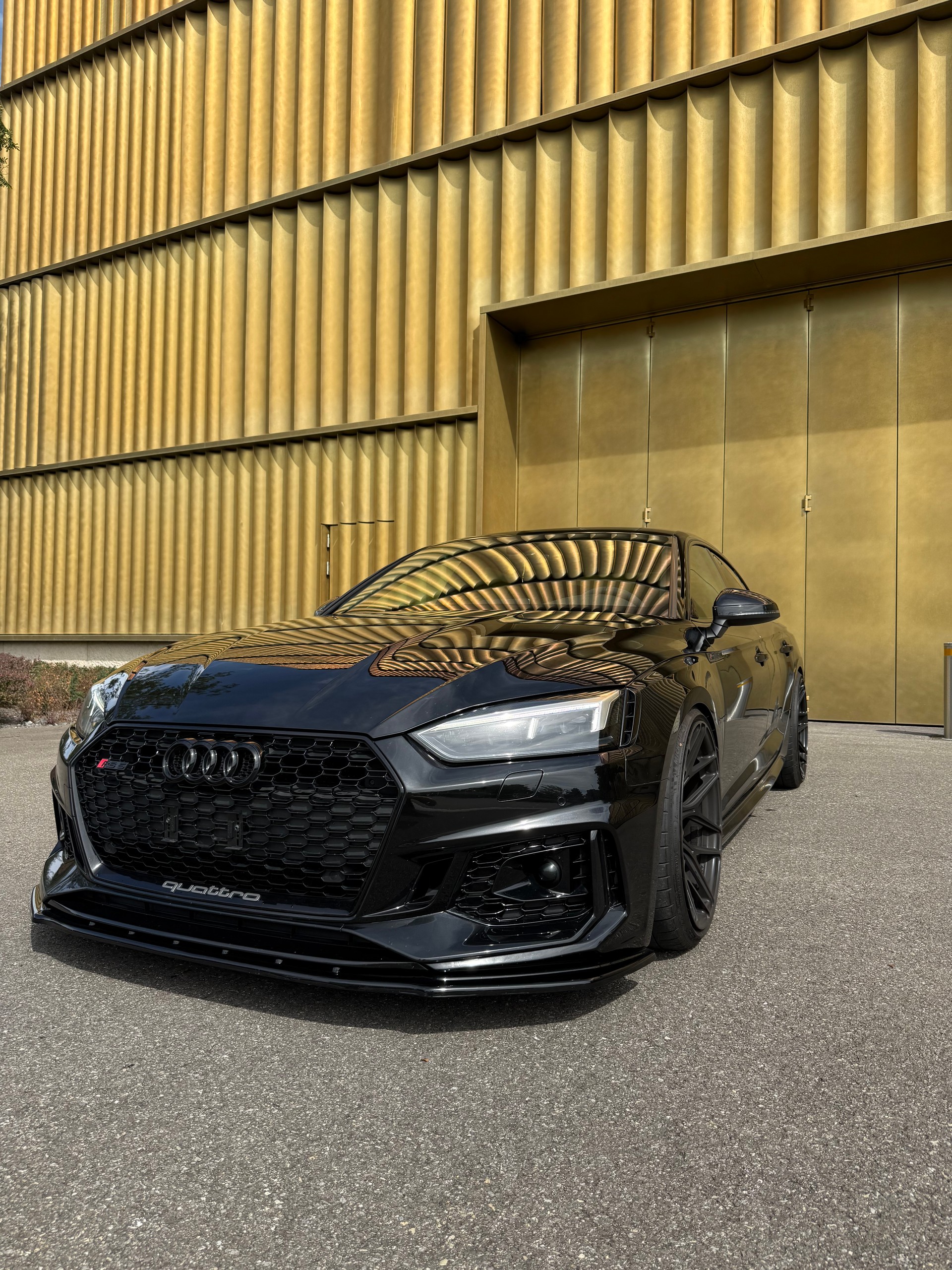 AUDI RS5 Sportback-image-1