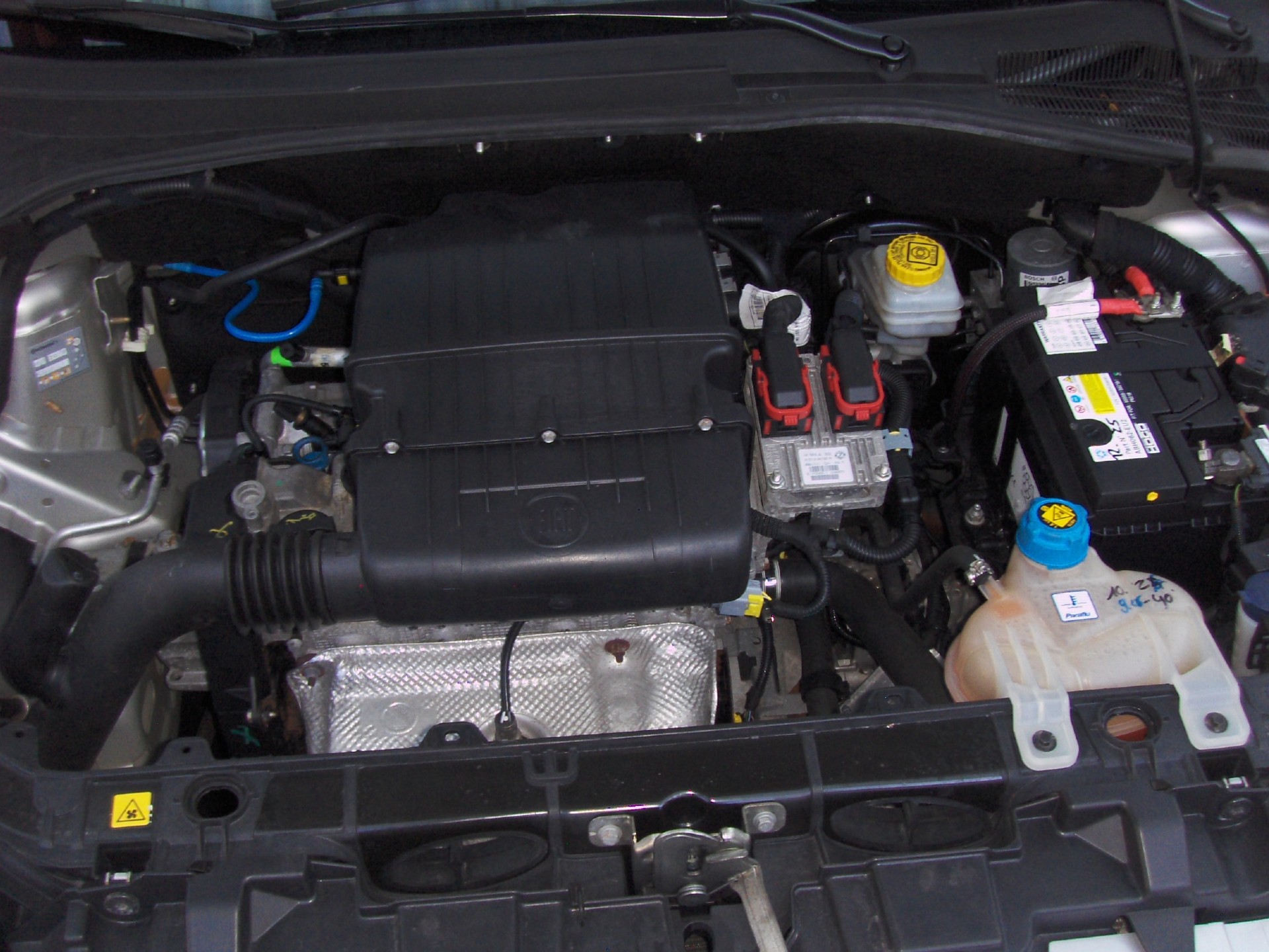 FIAT Punto Evo 1.4 Dynamic Dualogic-image-10
