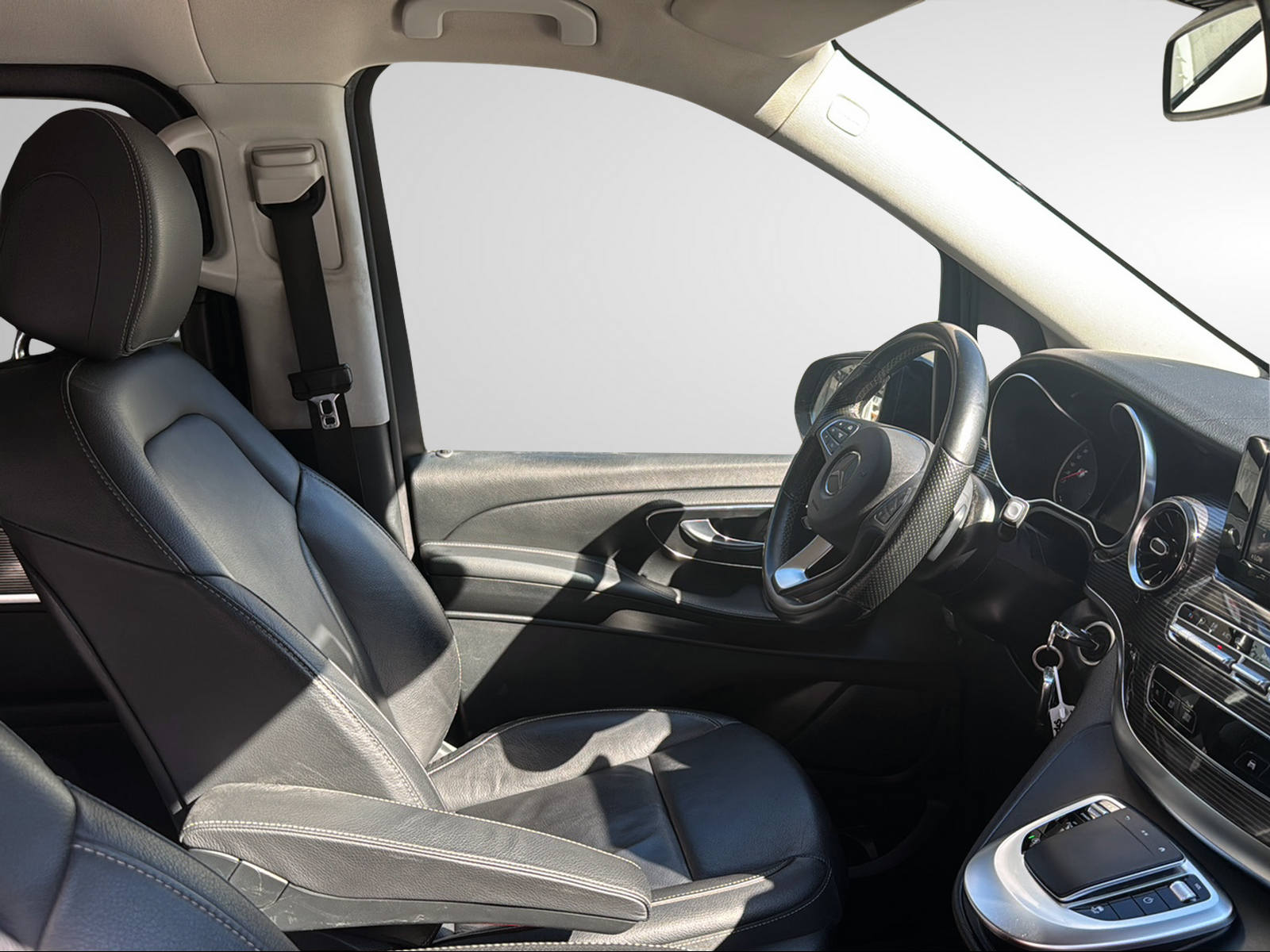 MERCEDES-BENZ V 250 d lang Avantgarde 4Matic G-Tronic-image-28
