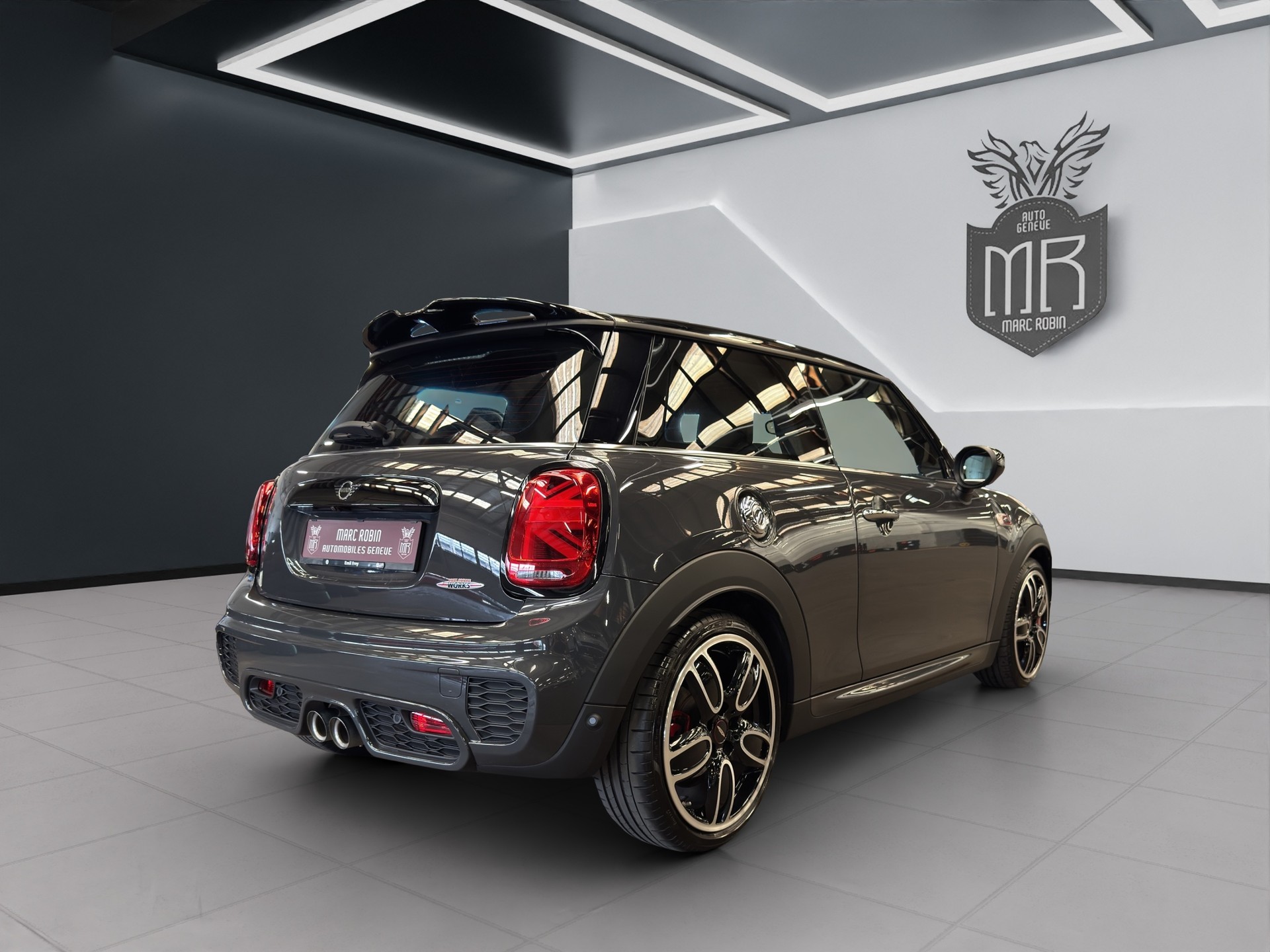MINI Cooper John Cooper Works Steptronic-image-3