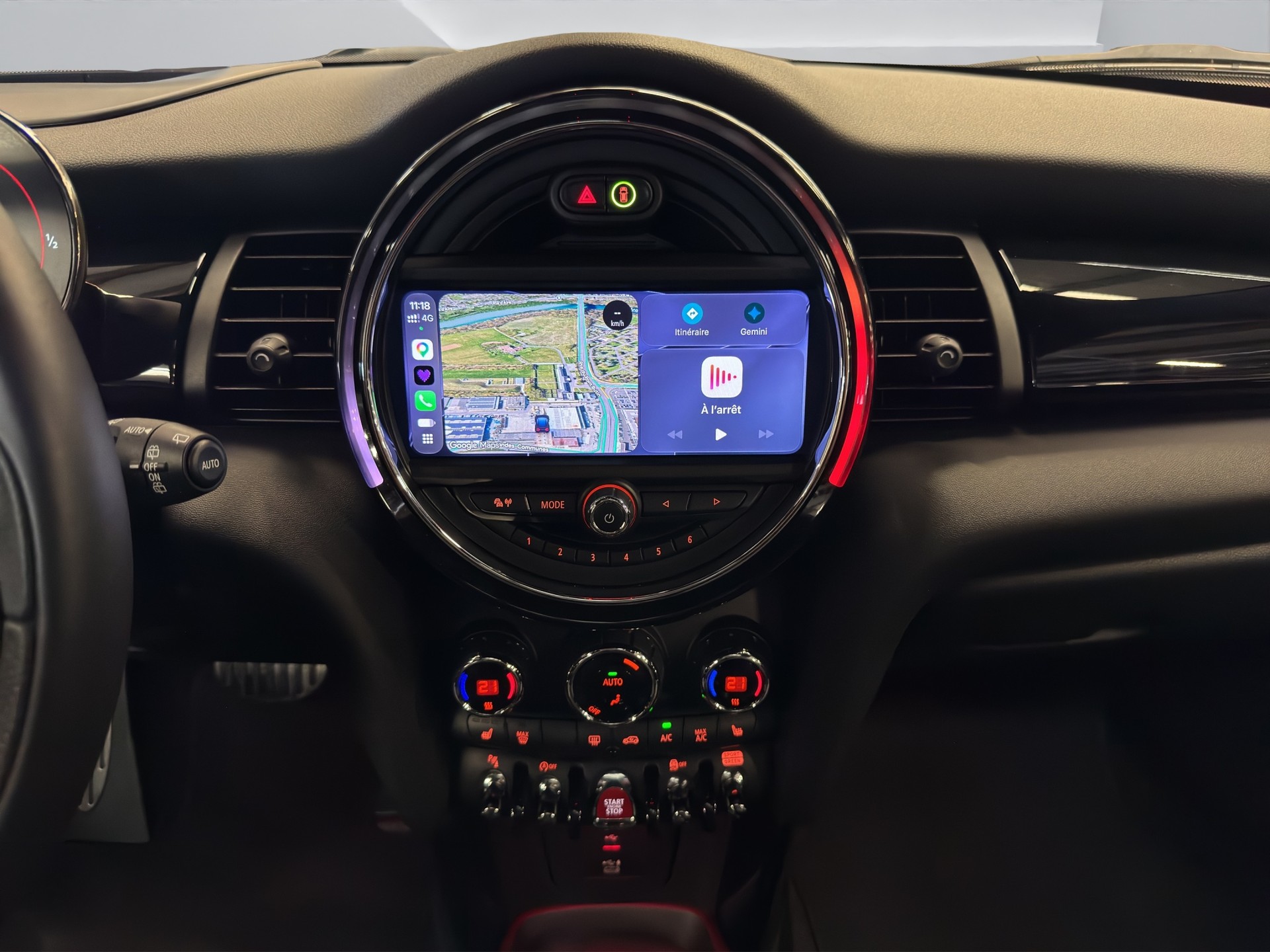 MINI Cooper John Cooper Works Steptronic-image-12