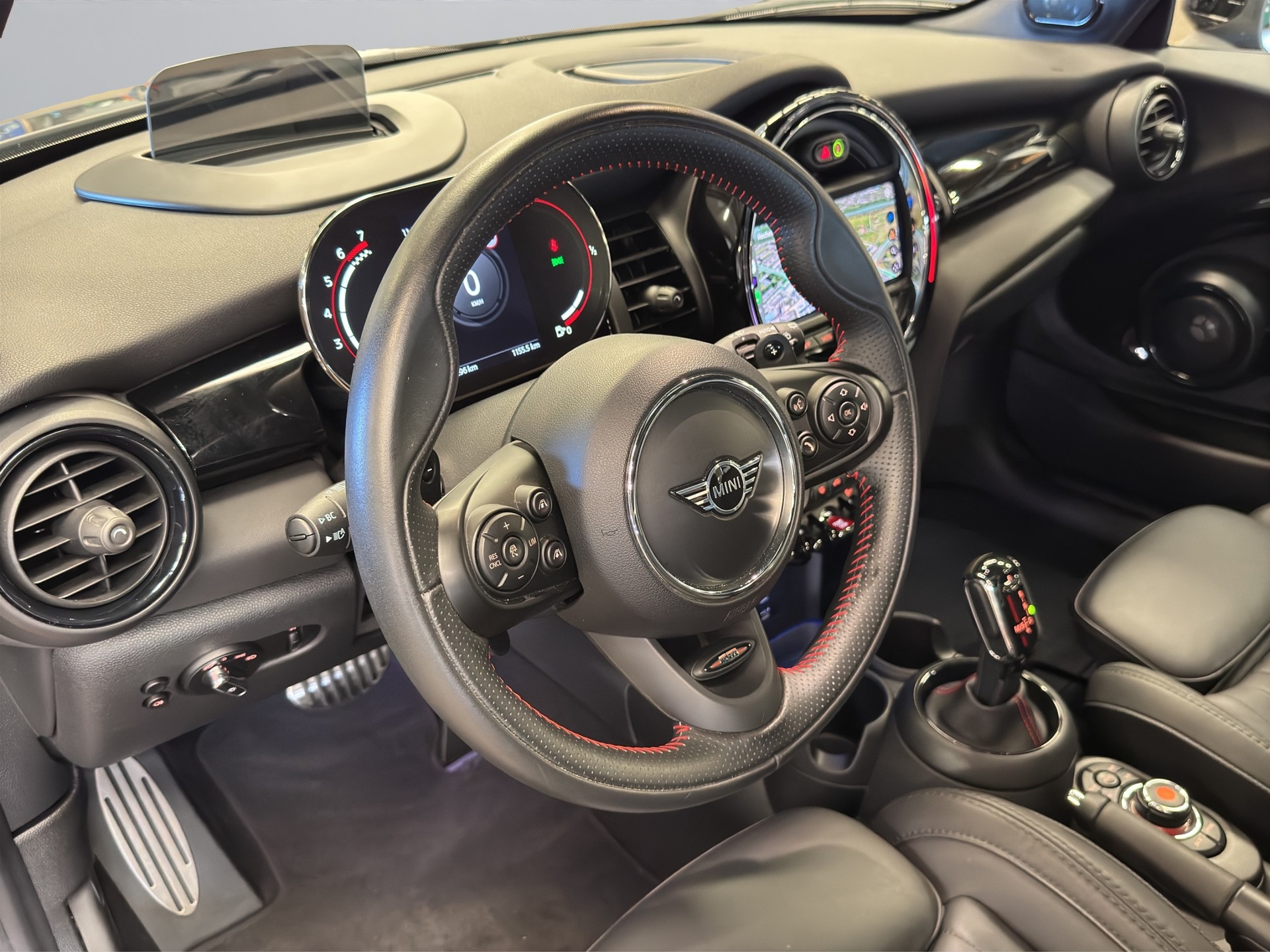 MINI Cooper John Cooper Works Steptronic-image-9