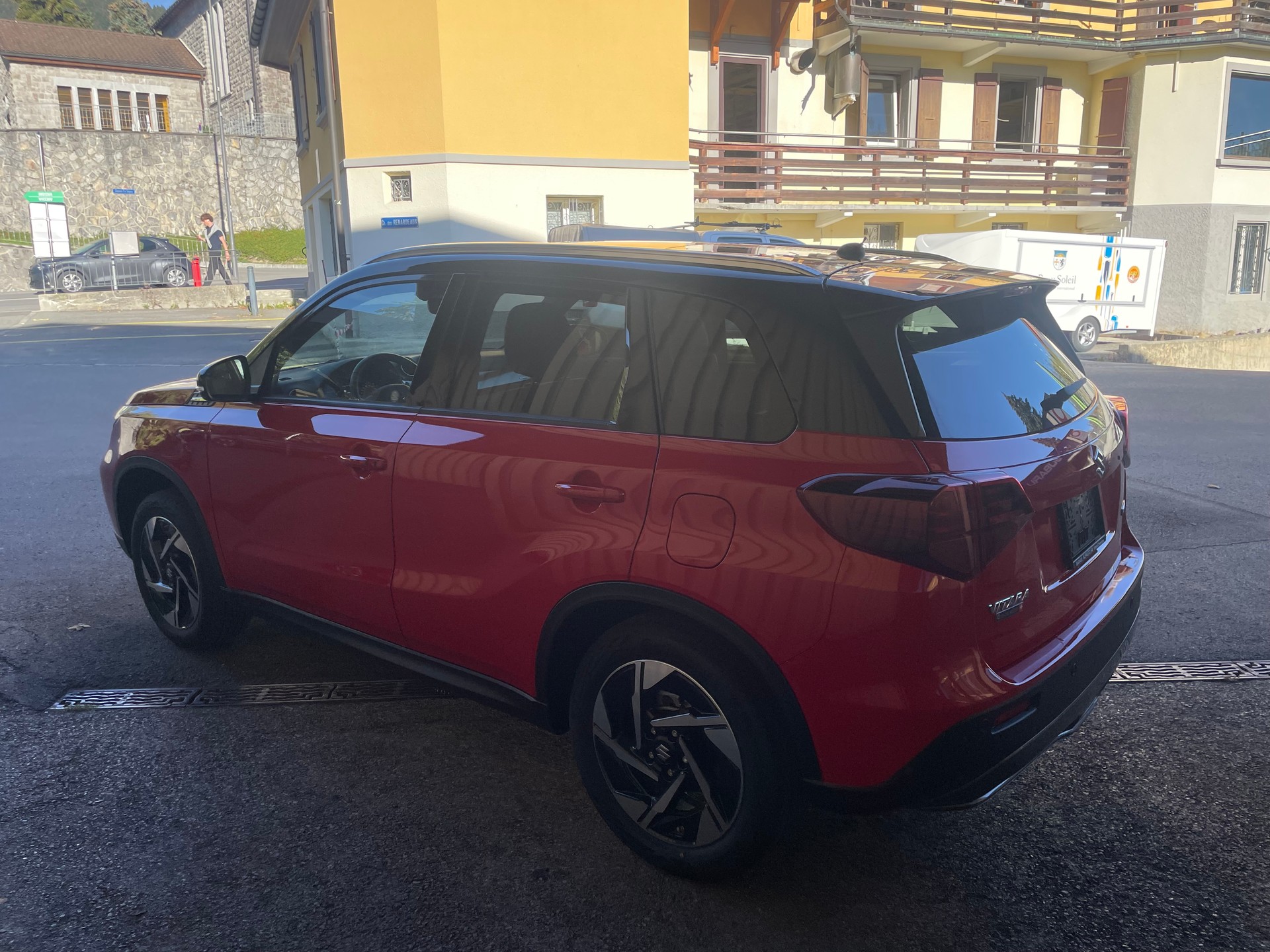 SUZUKI Vitara 1.4 Boosterjet Compact Top 4x4 Hybrid Automatic-image-7