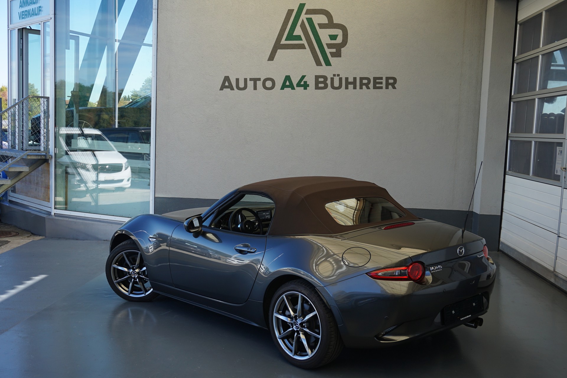 MAZDA MX-5 S-G 184 Kazari-image-10