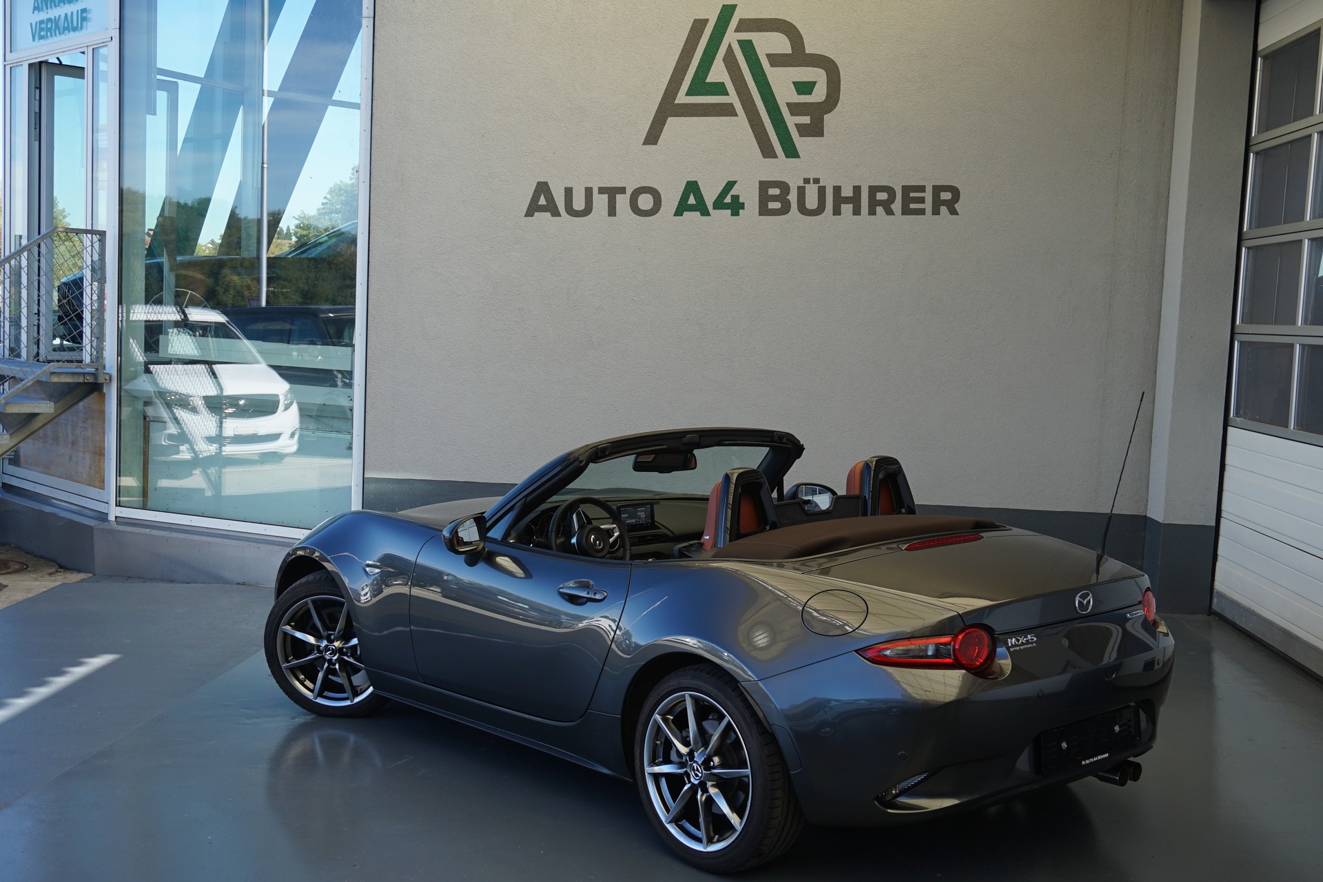 MAZDA MX-5 S-G 184 Kazari-image-11