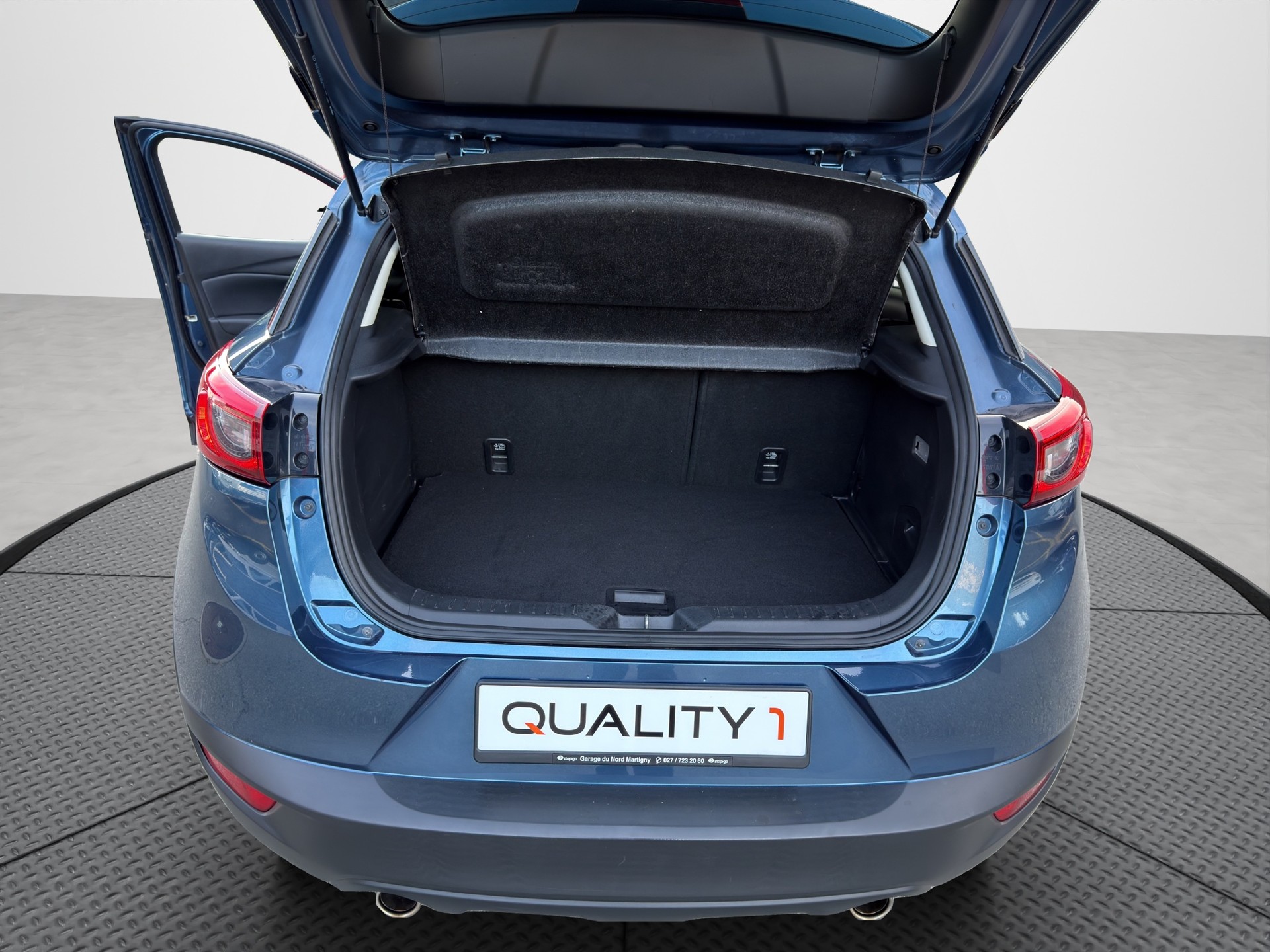 MAZDA CX-3 SKYACTIV-G 121 Ambition FWD Automat-image-14