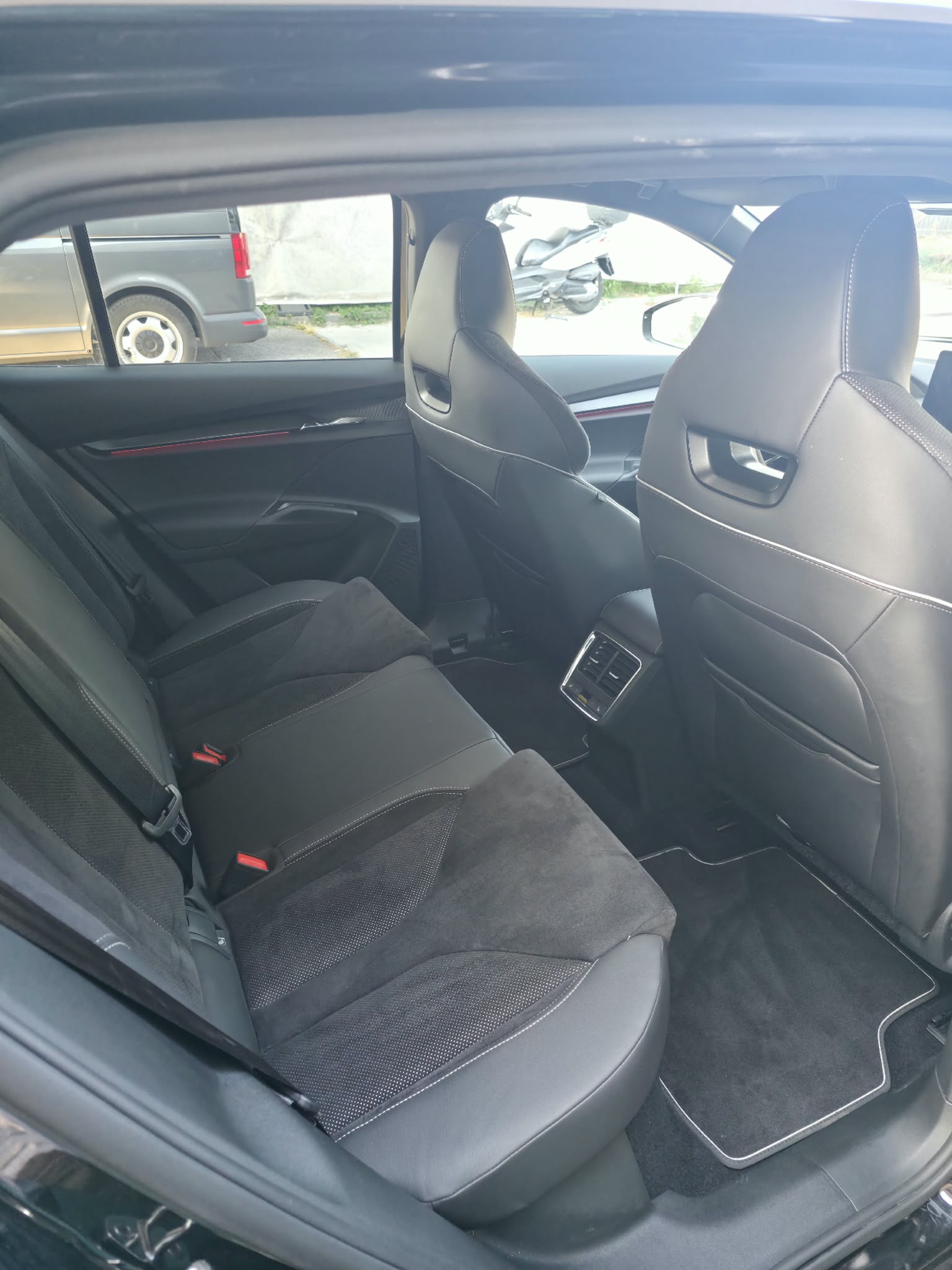SKODA 80x SportLine-image-4