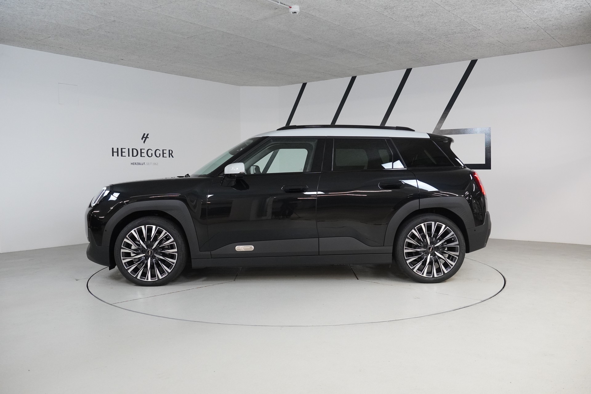 MINI Aceman SE-image-3