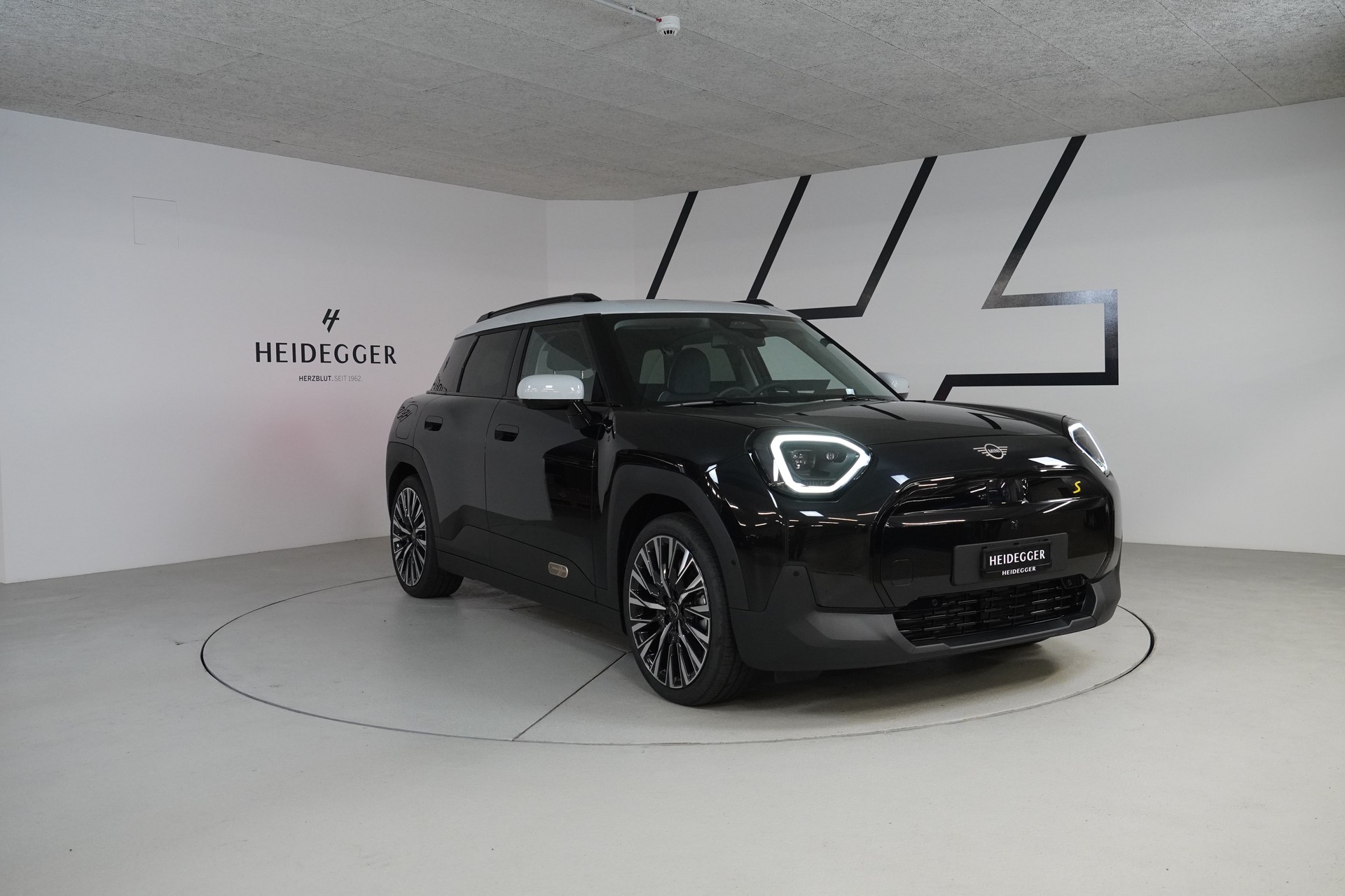 MINI Aceman SE-image-2