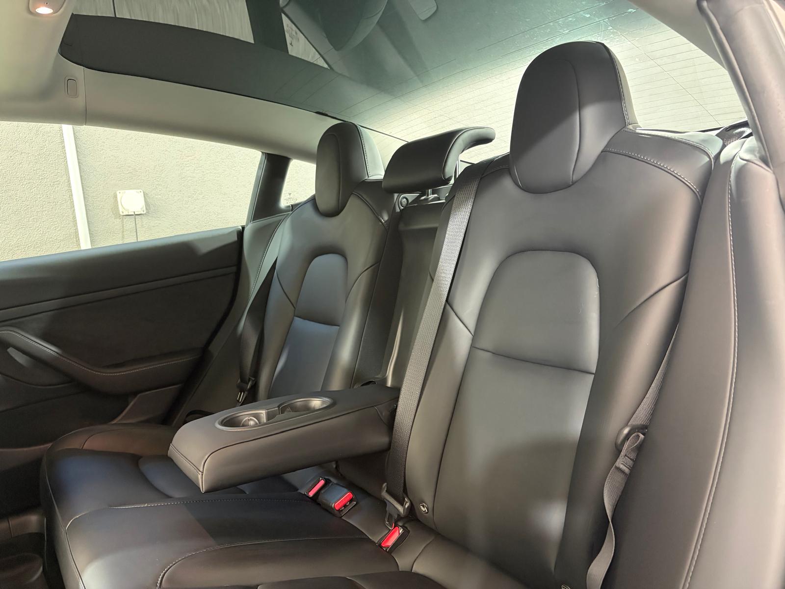 TESLA Model 3 Long Range Dual Motor AWD-image-9