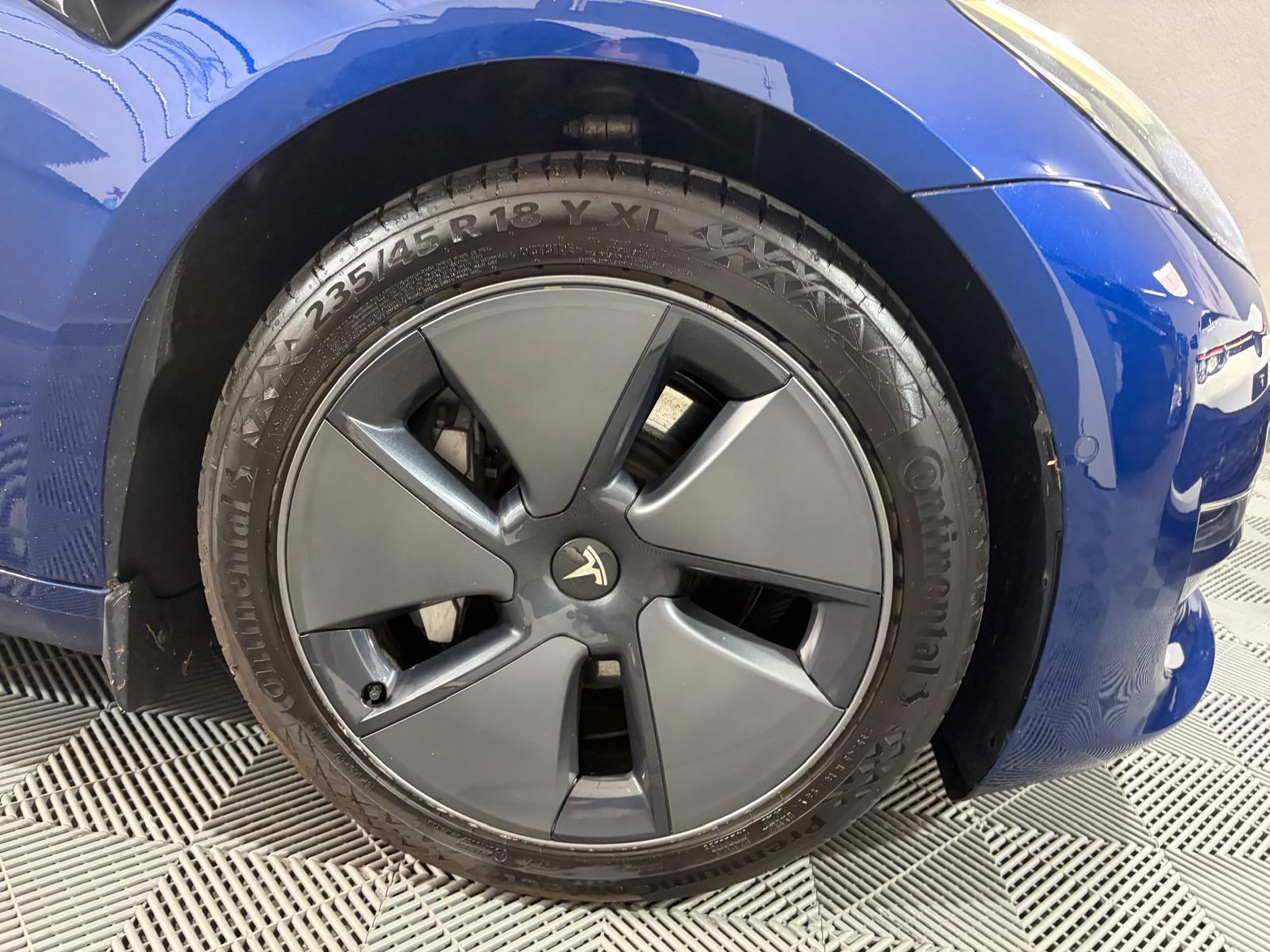 TESLA Model 3 Long Range Dual Motor AWD-image-28