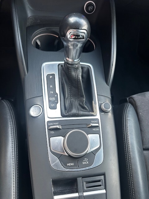 AUDI A3 Sportback 2.0 TDI S-tronic-image-16