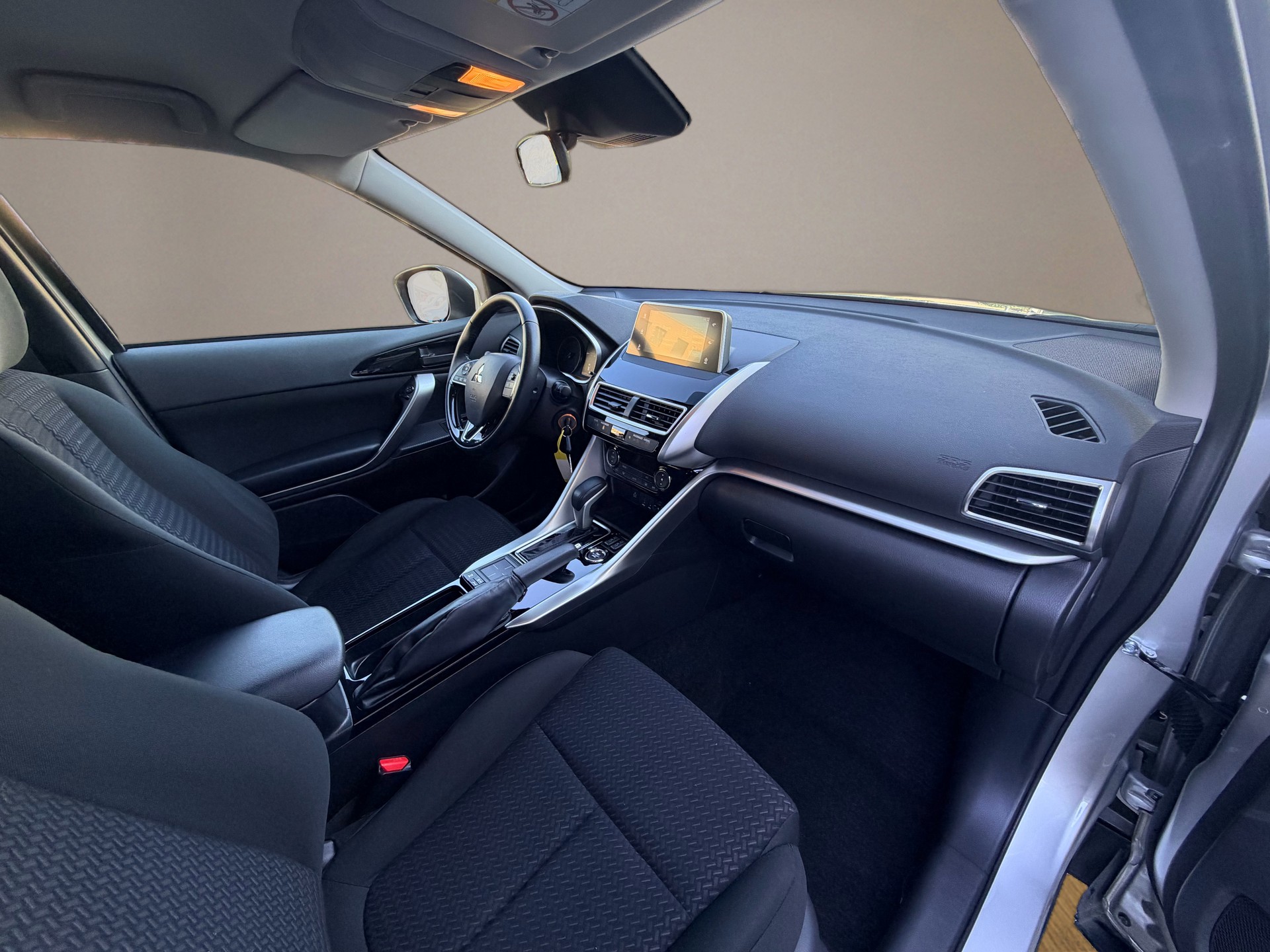 MITSUBISHI Eclipse Cross 1.5 T-Mivec Value 4WD CVT-image-11