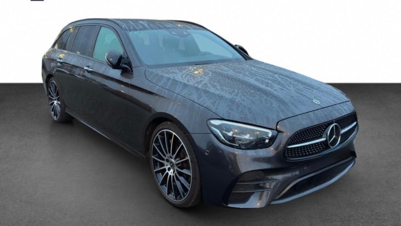 MERCEDES-BENZ E 220 d Swiss Star AMG Line 4matic-image-1
