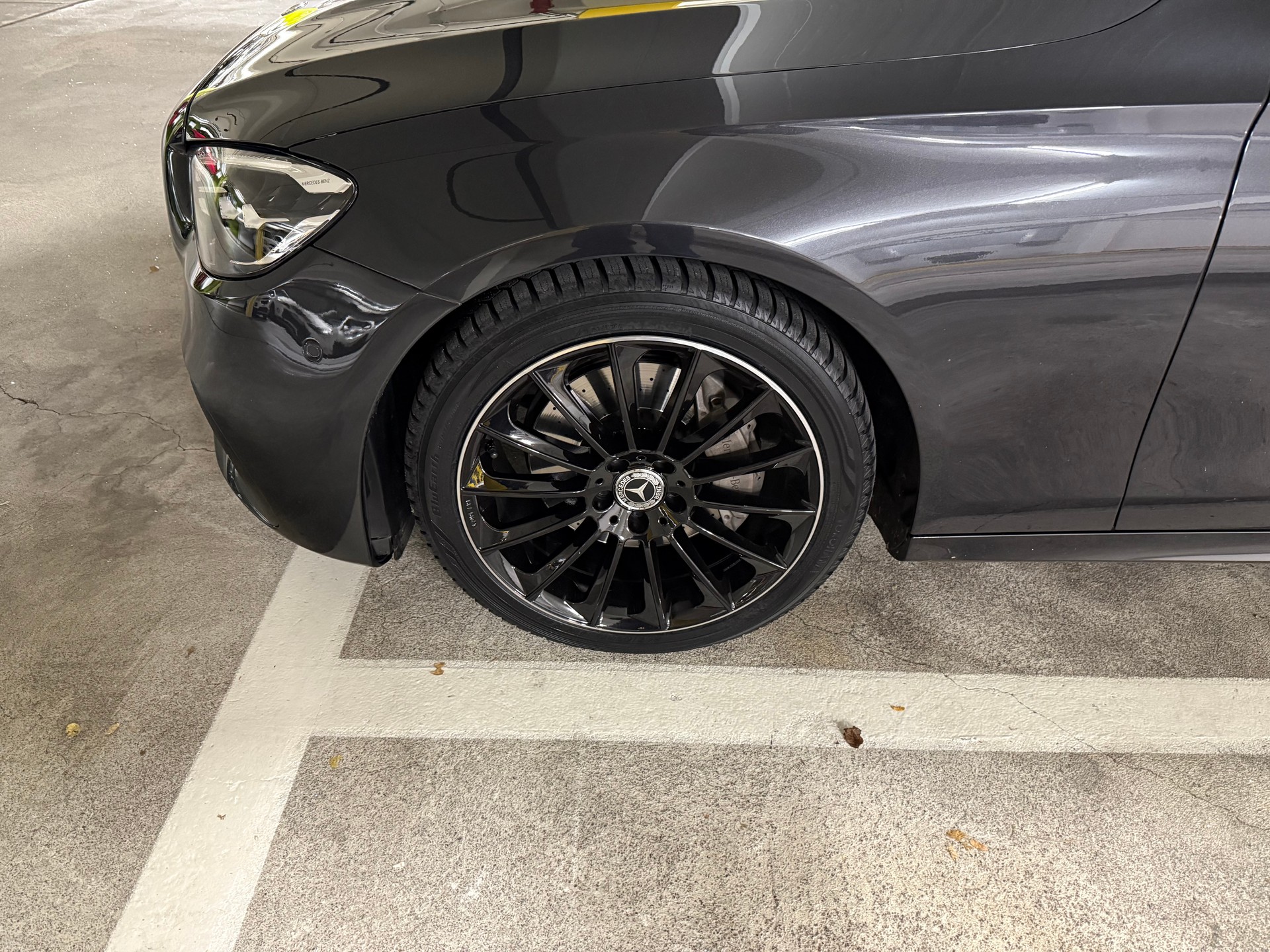 MERCEDES-BENZ E 220 d AMG Line 4matic-image-7