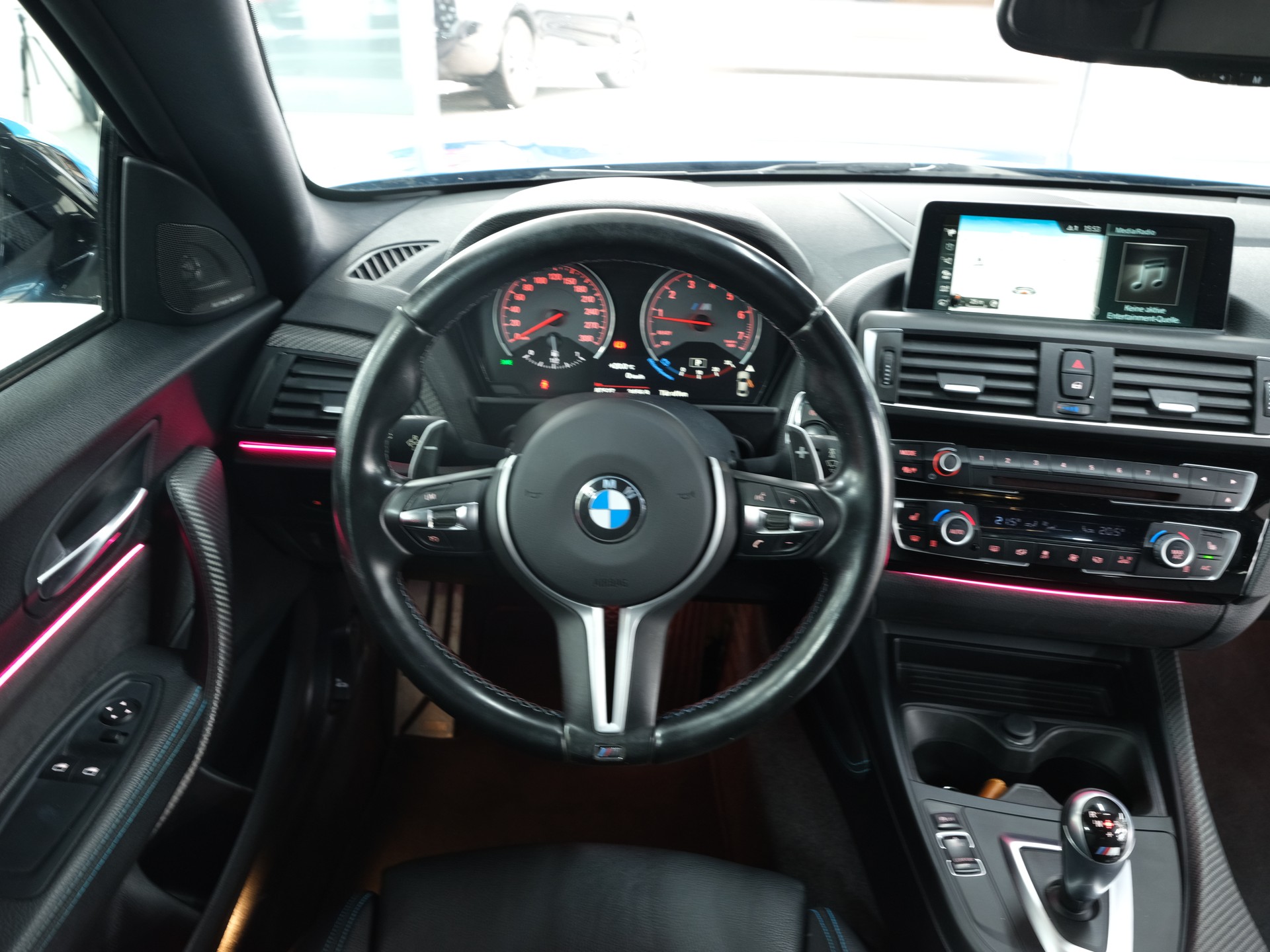 BMW M2 Drivelogic *M-Performance* Rückfahrkamera* *Harman&Kardon*-image-24