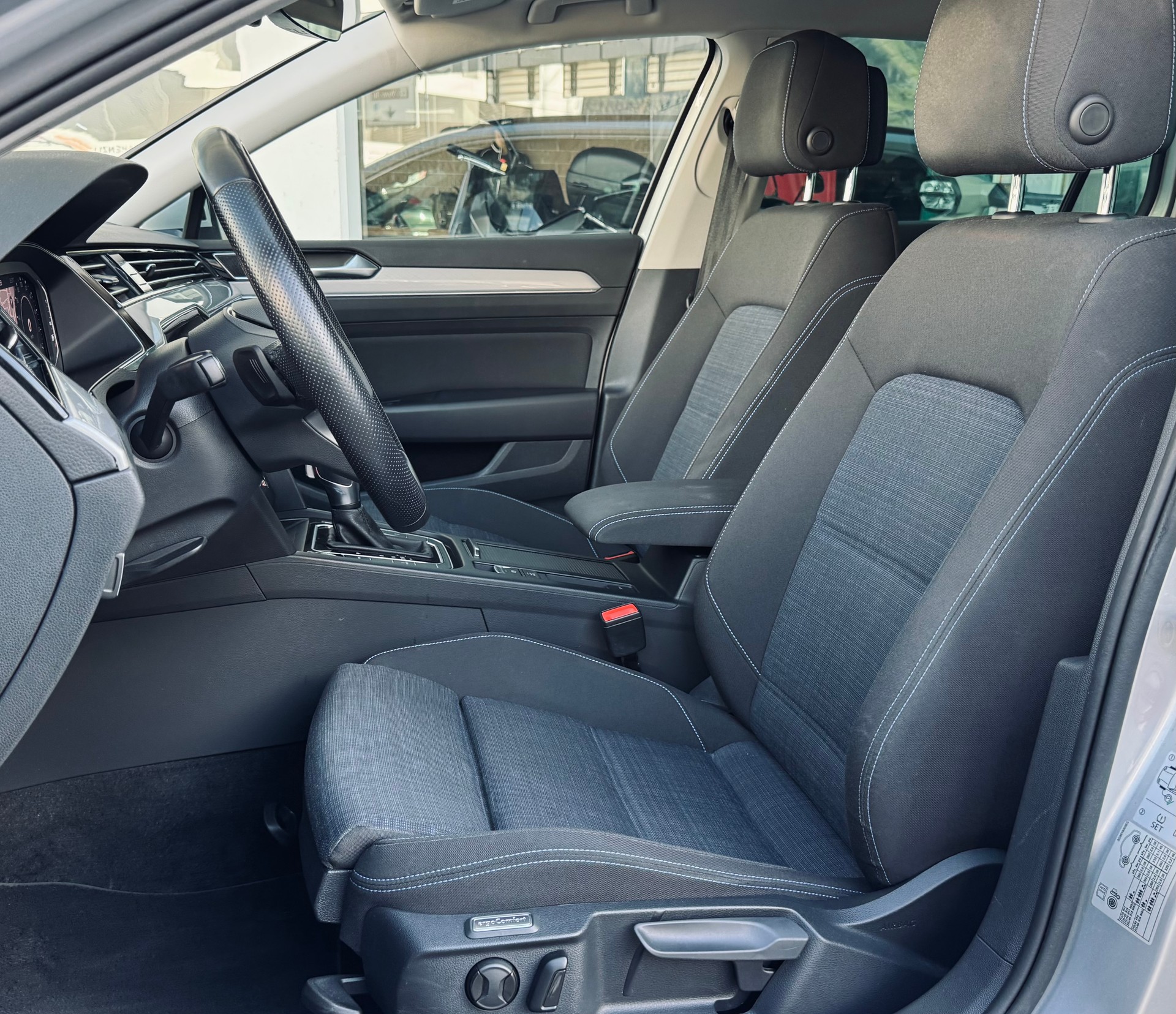 VW Passat Variant 1.4 TSI GTE Hybrid DSG-image-7