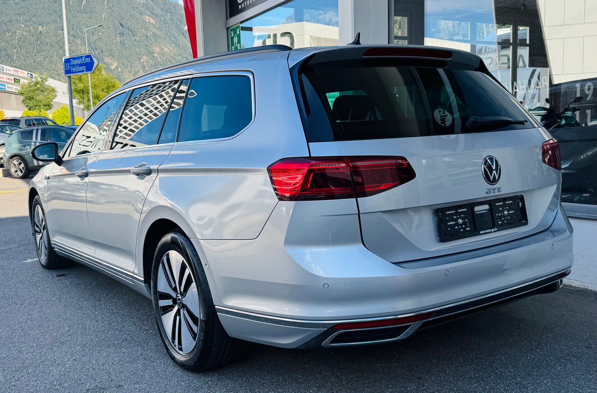 VW Passat Variant 1.4 TSI GTE Hybrid DSG-image-3