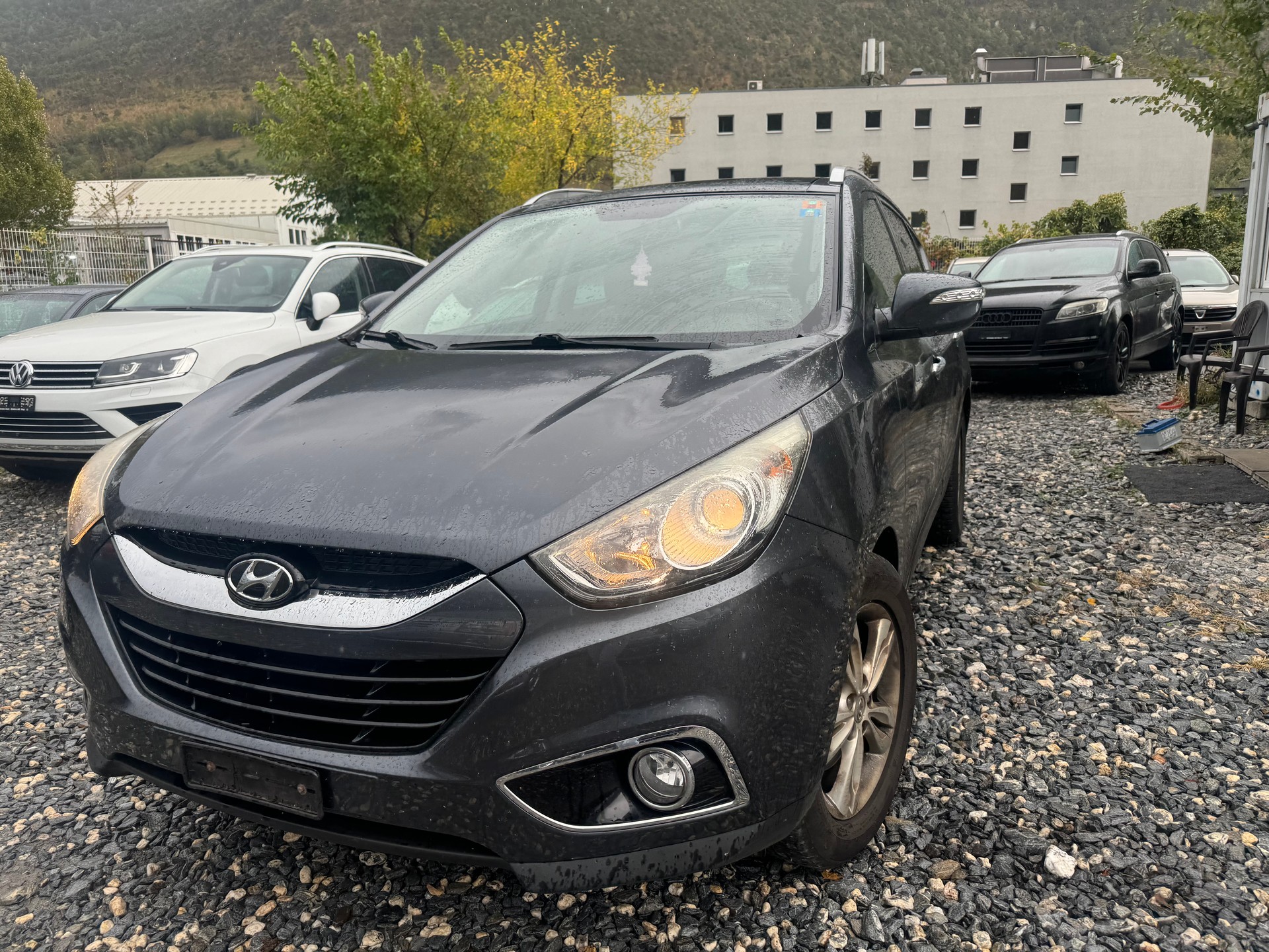 HYUNDAI iX 35 2.0 CRDi Premium 4WD Automatic-image-1