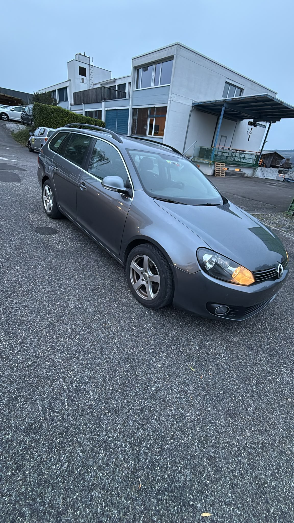 VW Golf Variant 1.4 TSI Highline-image-1