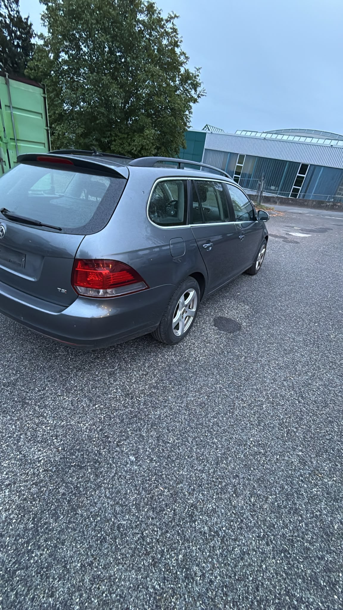 VW Golf Variant 1.4 TSI Highline-image-5