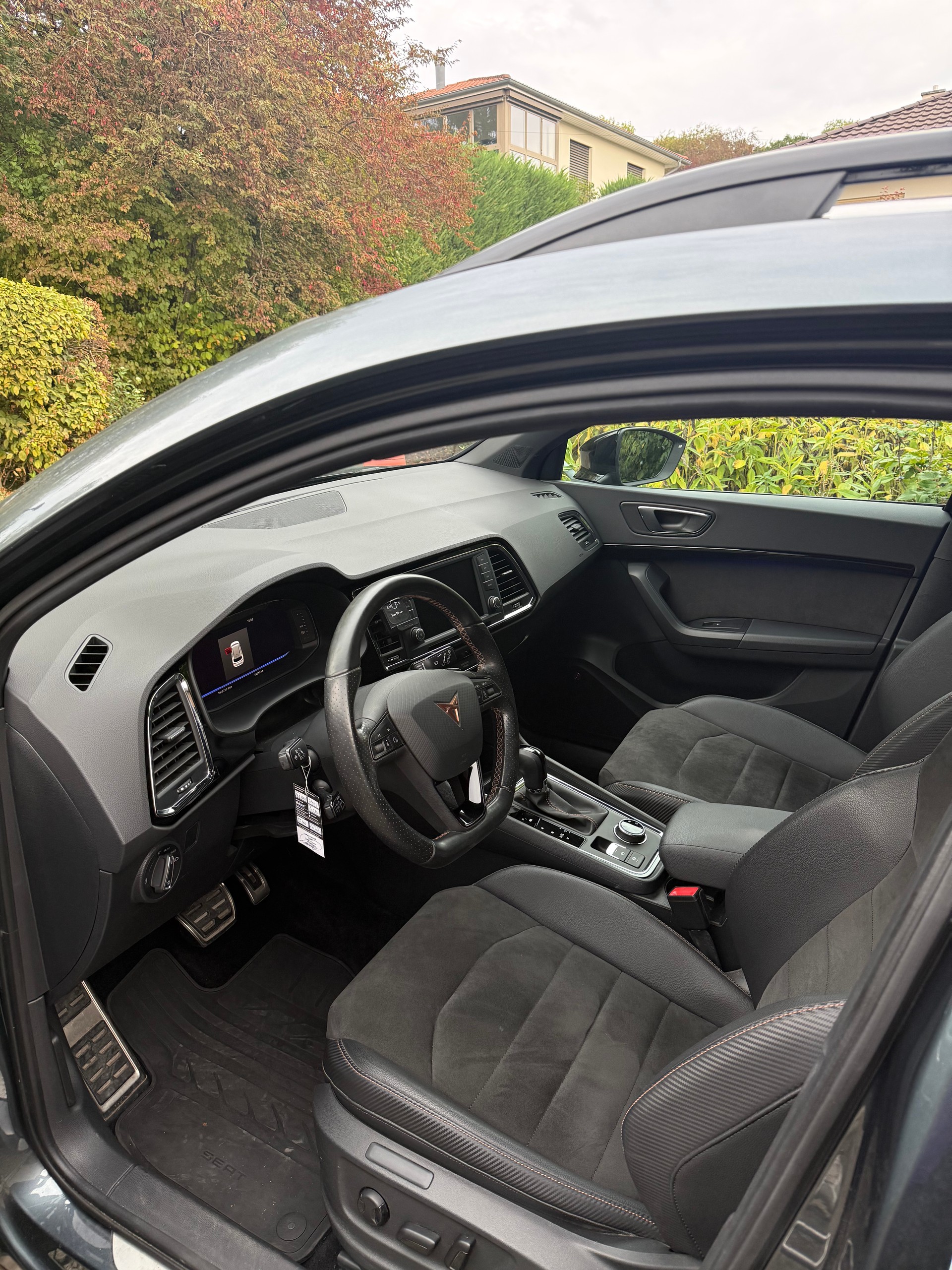 CUPRA 2.0 TSI 4Drive DSG-image-5