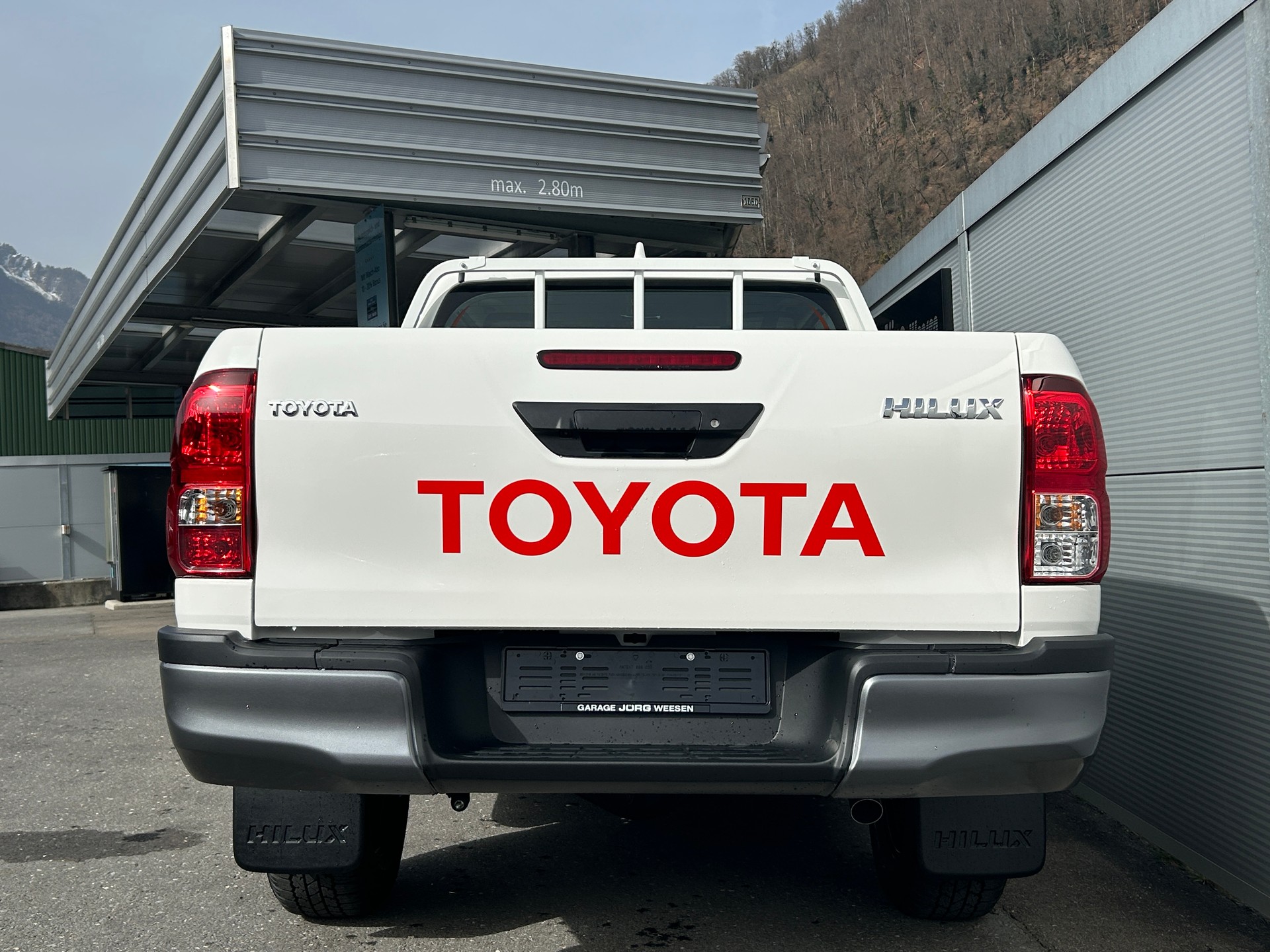 TOYOTA Hilux 2.8d Comfort Double Cab 4x4-image-4