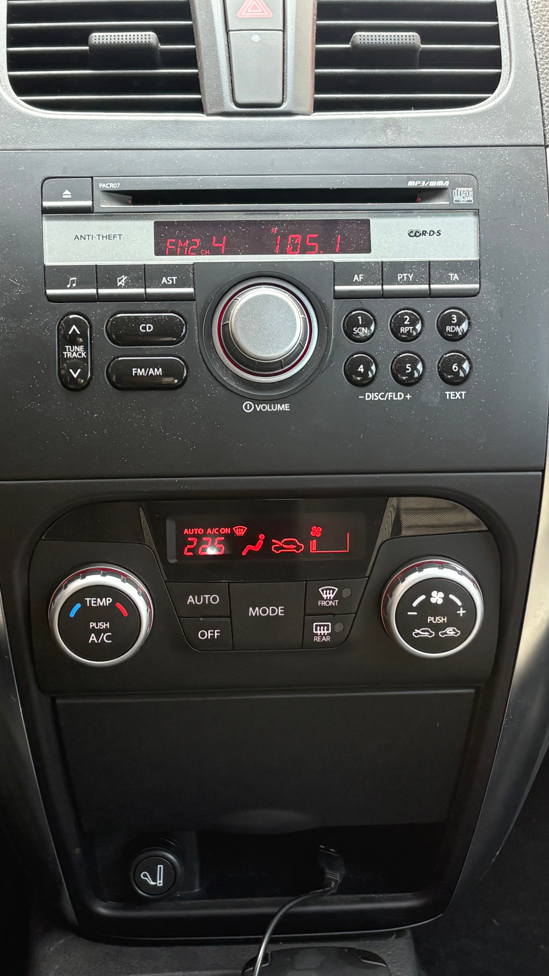 FIAT Sedici 2.0JTD 4WD Freestyle-image-10