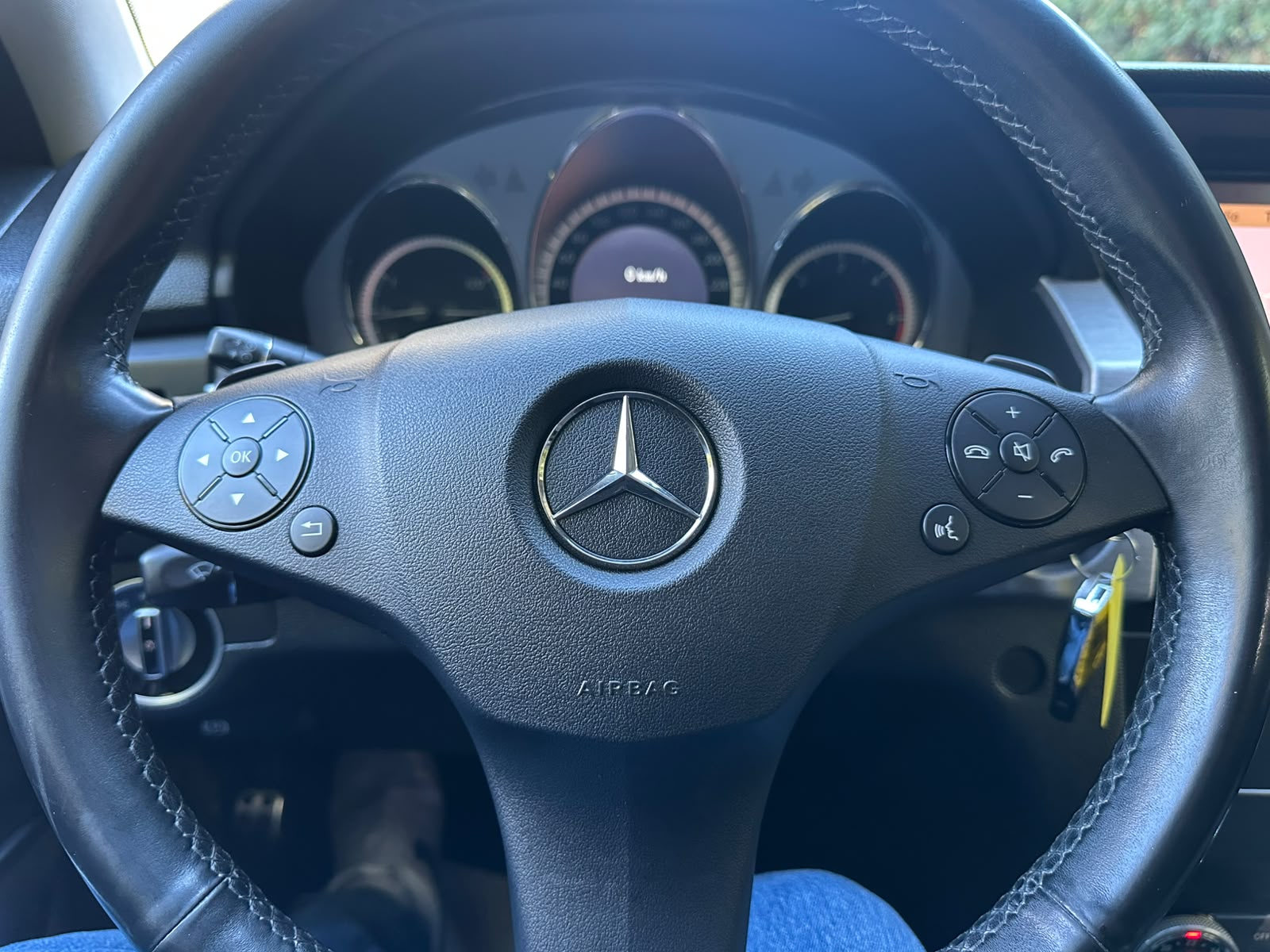MERCEDES-BENZ GLK 250 CDI AMG Line BlueEfficiency 4Matic 7G-Tronic-image-21